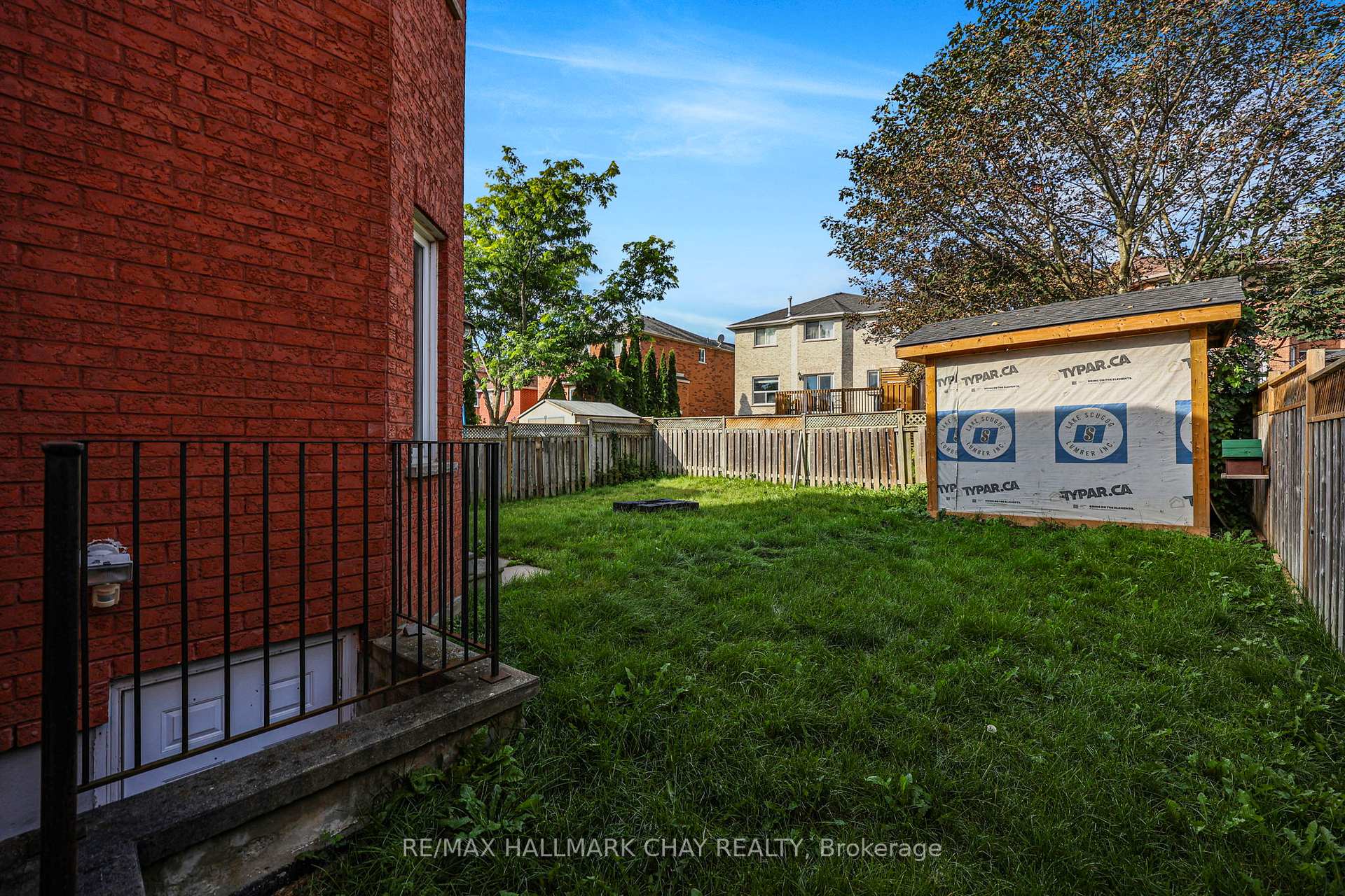 Photo 47 of 50 Loon Avenue, Barrie, Painswick South — HOMEH