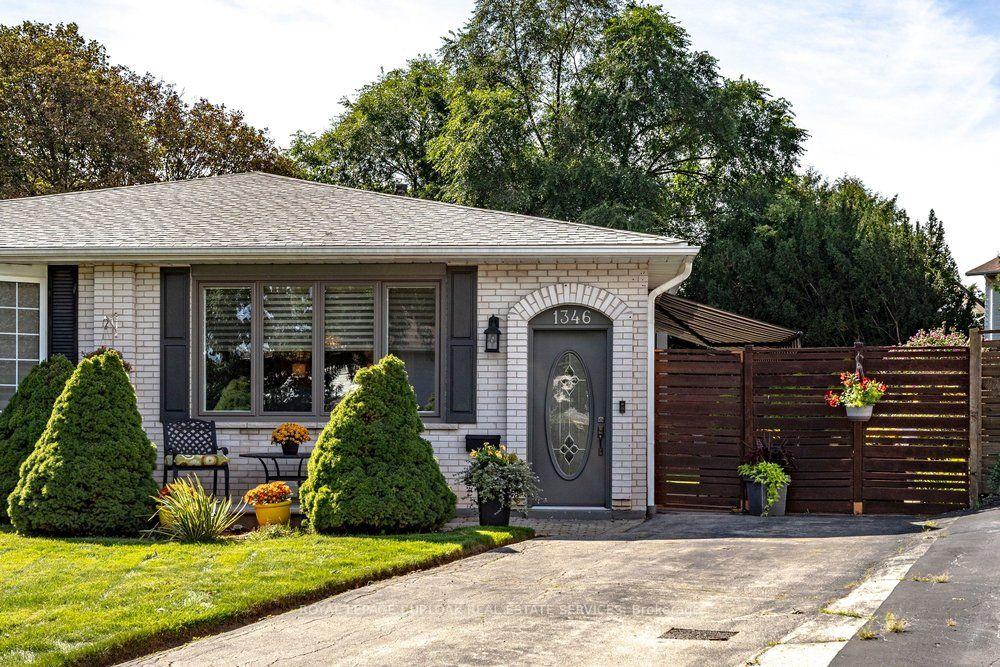 Photo 1 of 1346 Roylen Road, Oakville, College Park — HOMEH