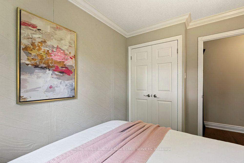 Photo 21 of 1346 Roylen Road, Oakville, College Park — HOMEH
