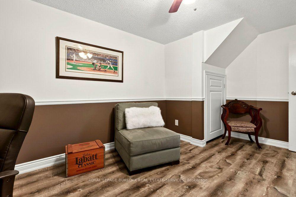 Photo 32 of 1346 Roylen Road, Oakville, College Park — HOMEH