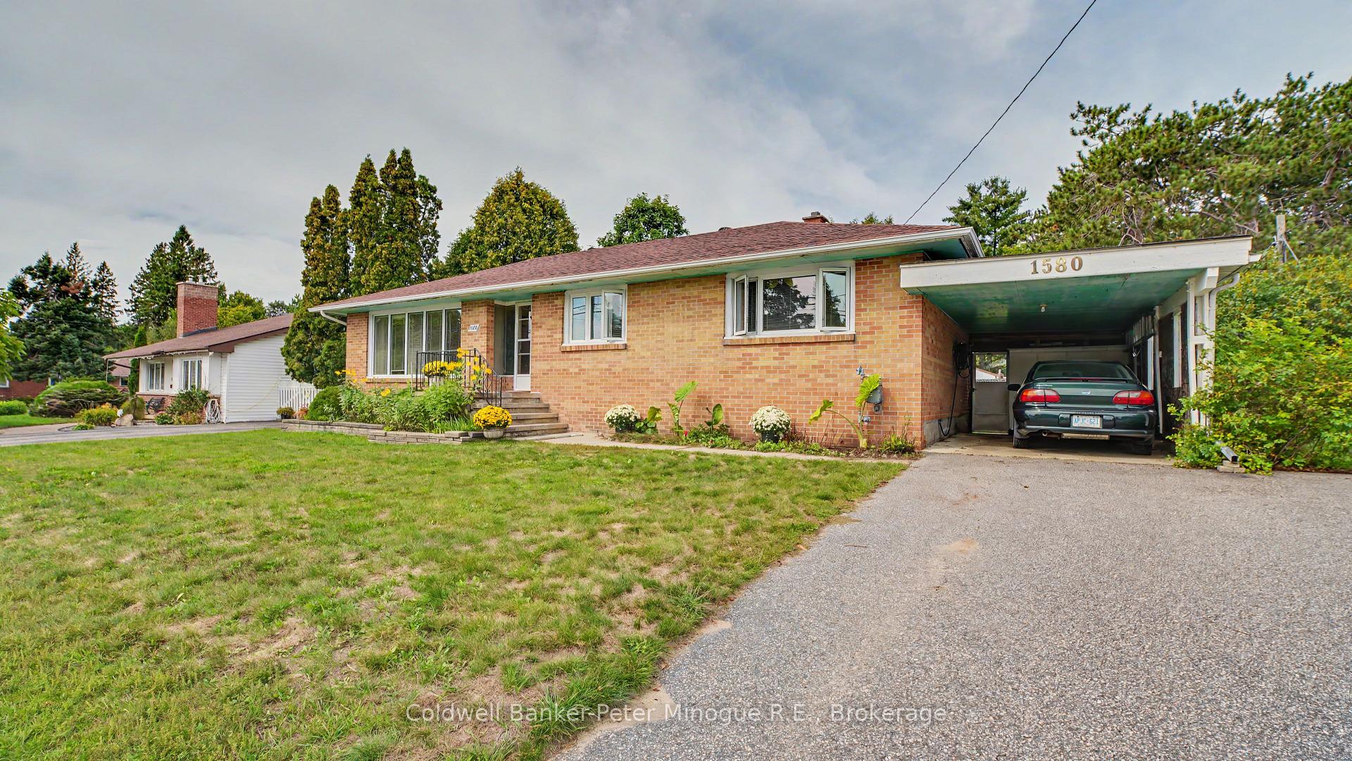 Photo 7 of 1580 Jane Street, North Bay, West End — HOMEH