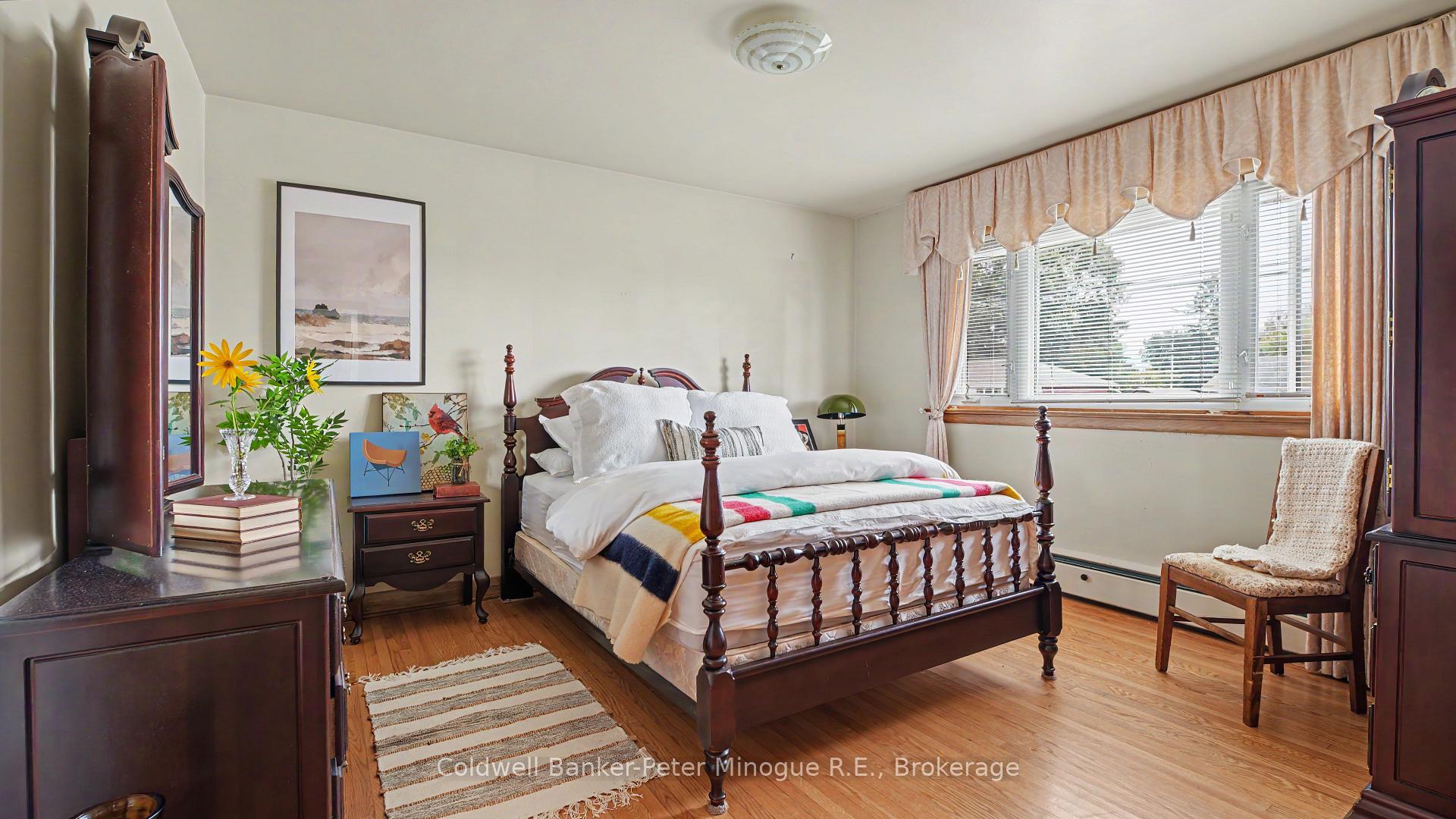 Photo 23 of 1580 Jane Street, North Bay, West End — HOMEH