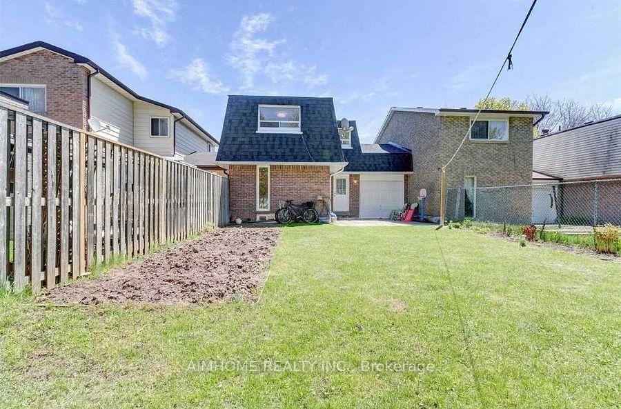 Photo 7 of 46 Ardgowan Crescent, Scarborough, Agincourt North — HOMEH