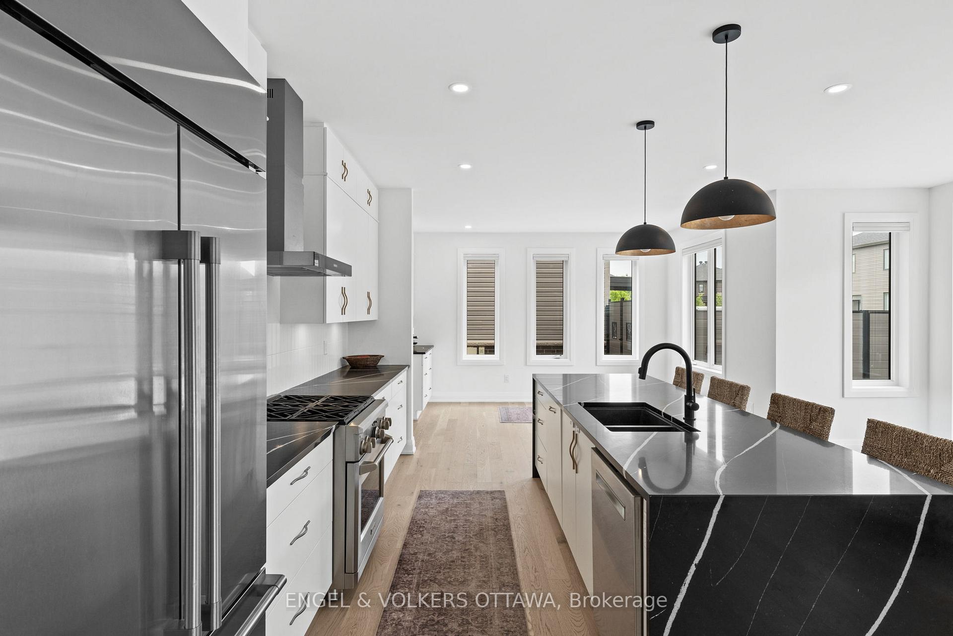 Photo 14 of 581 Bridgeport Avenue, Ottawa, Mahogany Community — HOMEH