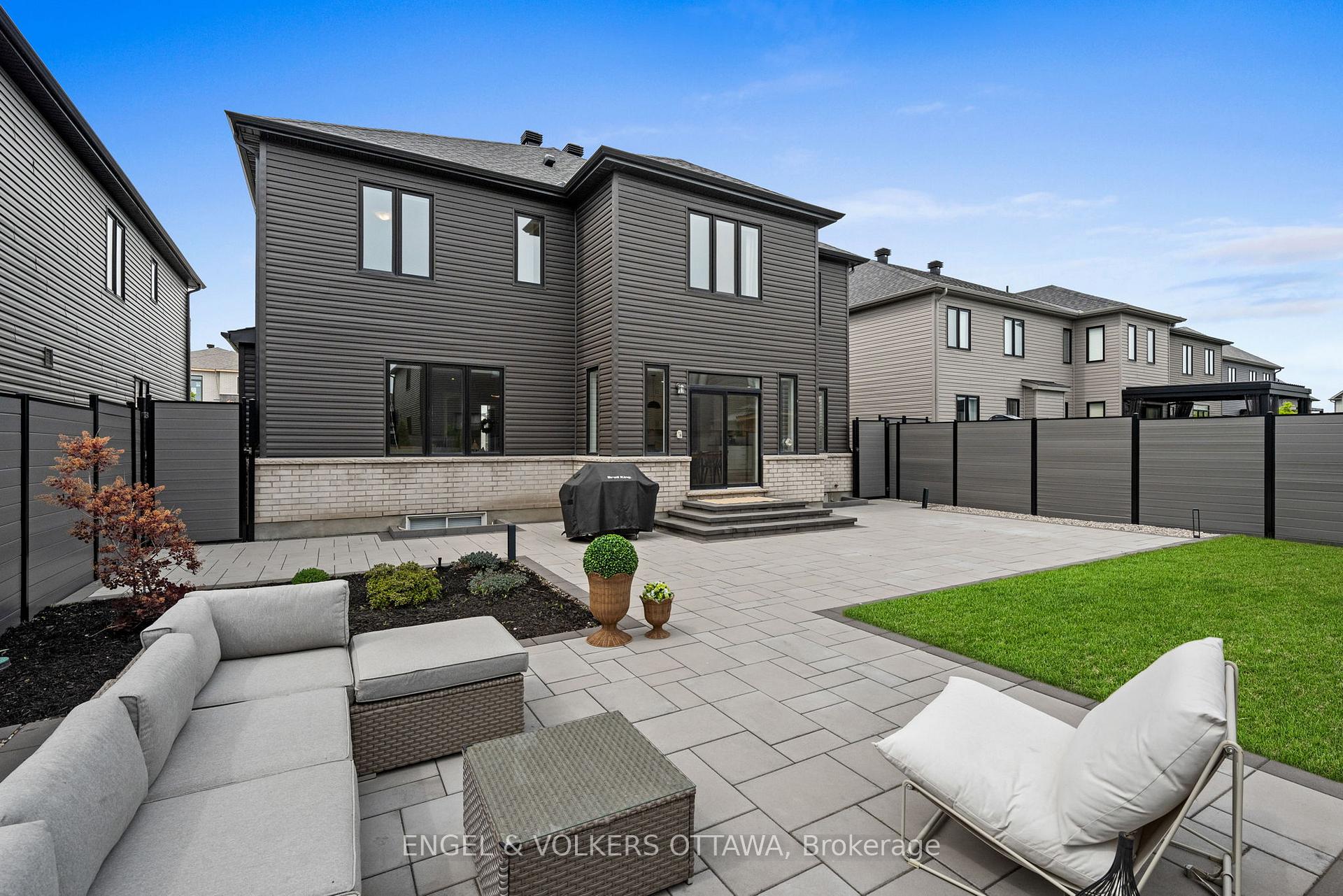Photo 36 of 581 Bridgeport Avenue, Ottawa, Mahogany Community — HOMEH