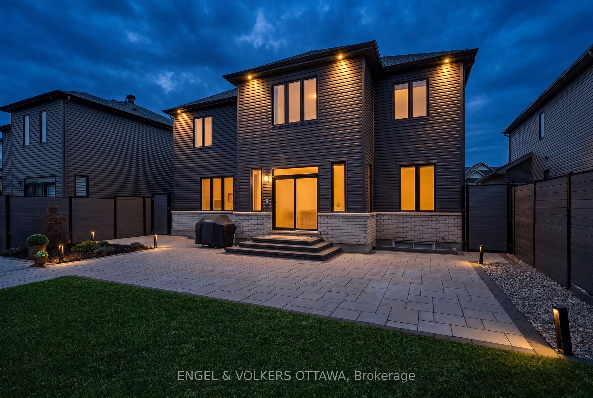 Photo 37 of 581 Bridgeport Avenue, Ottawa, Mahogany Community — HOMEH