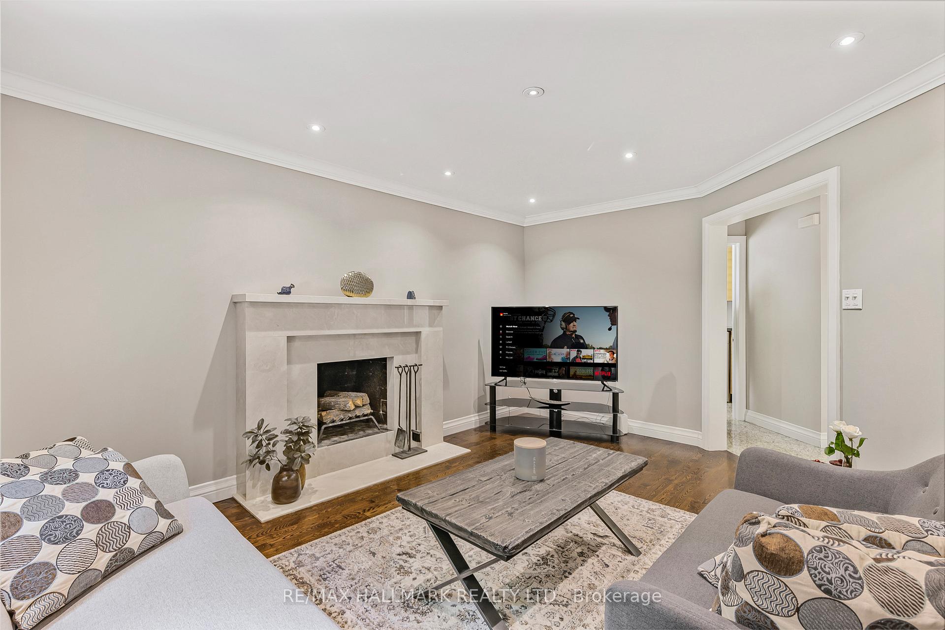 Photo 13 of 48 Lambert Road, Markham, Thornlea — HOMEH