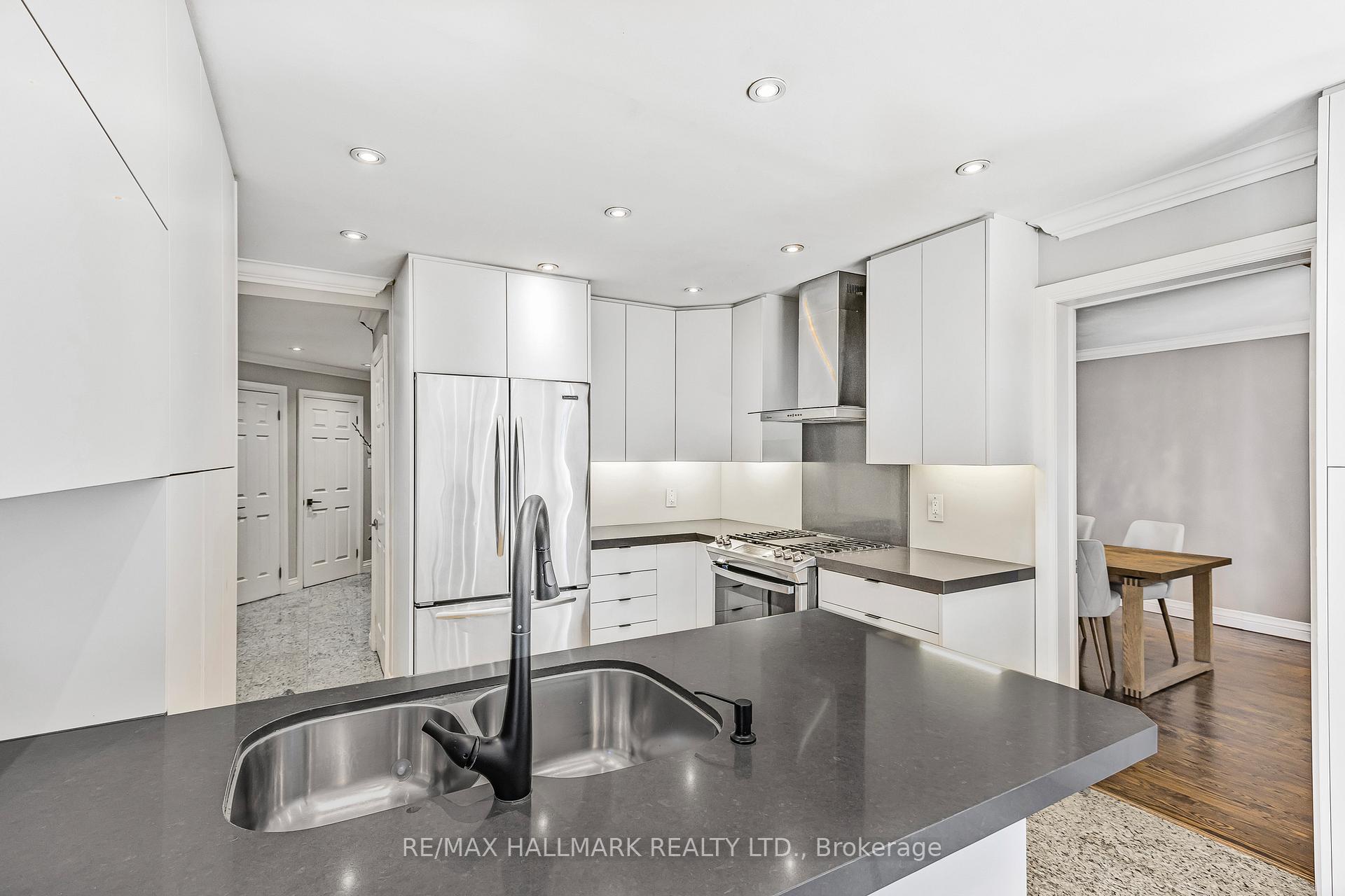 Photo 16 of 48 Lambert Road, Markham, Thornlea — HOMEH