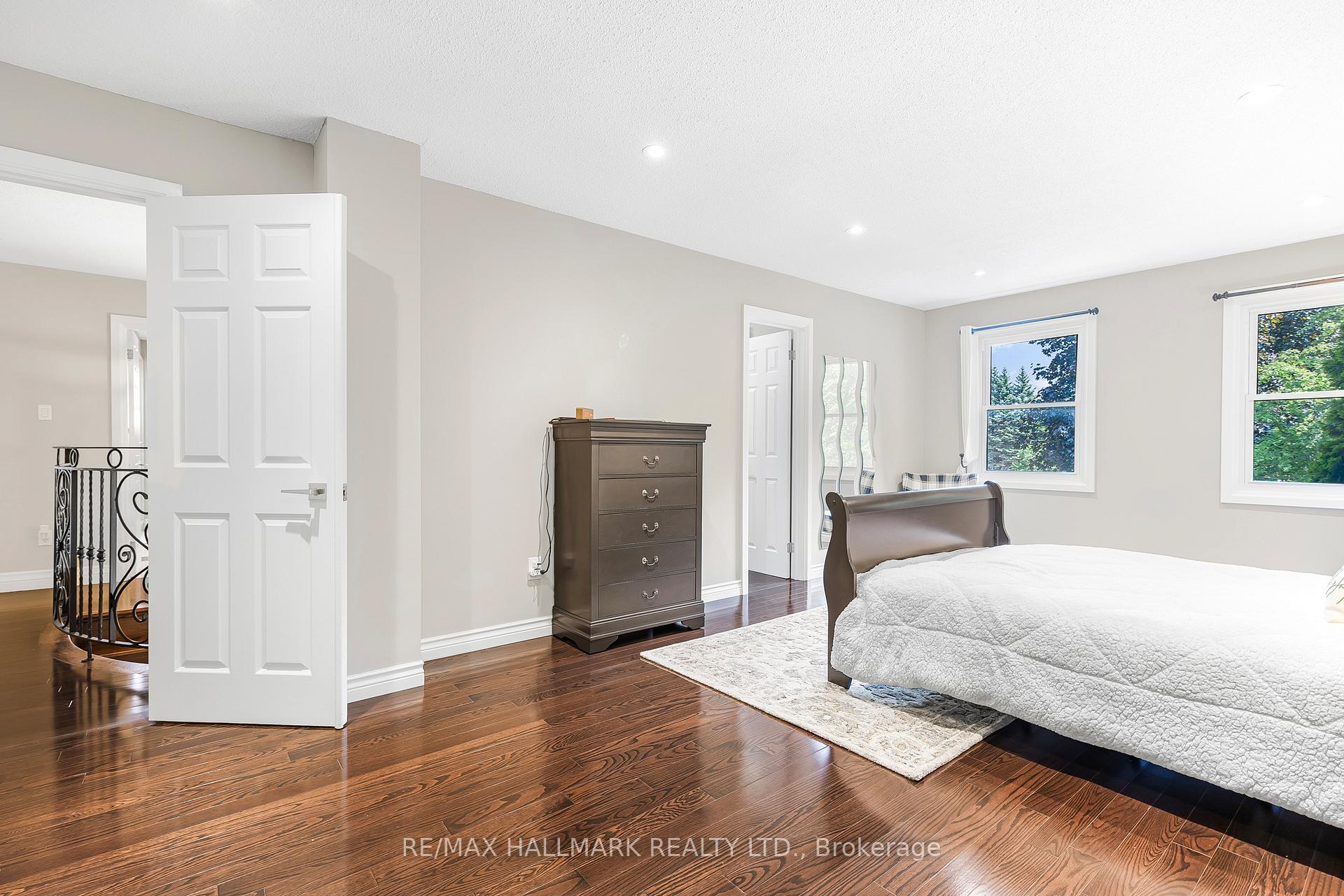 Photo 24 of 48 Lambert Road, Markham, Thornlea — HOMEH