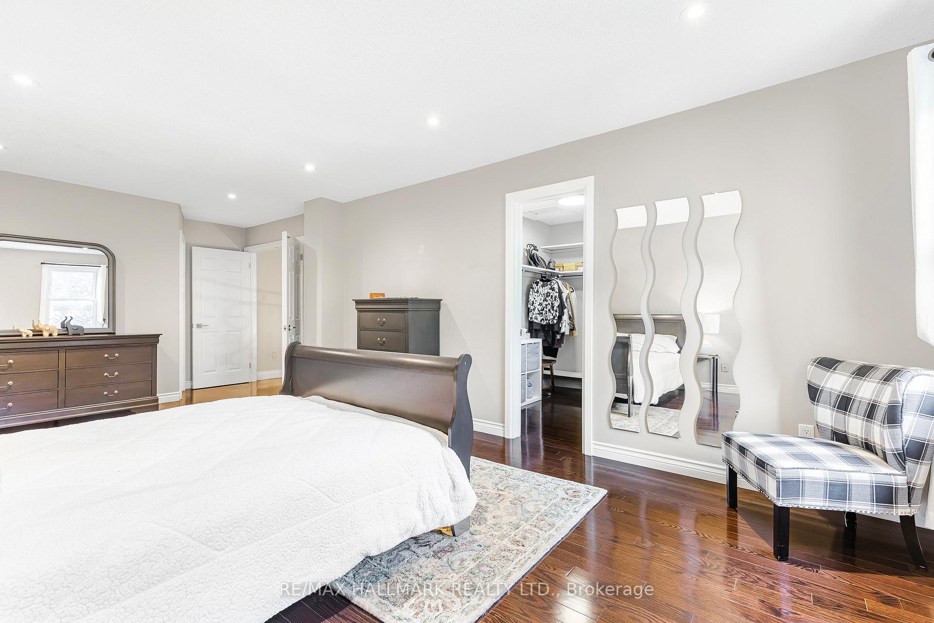 Photo 25 of 48 Lambert Road, Markham, Thornlea — HOMEH