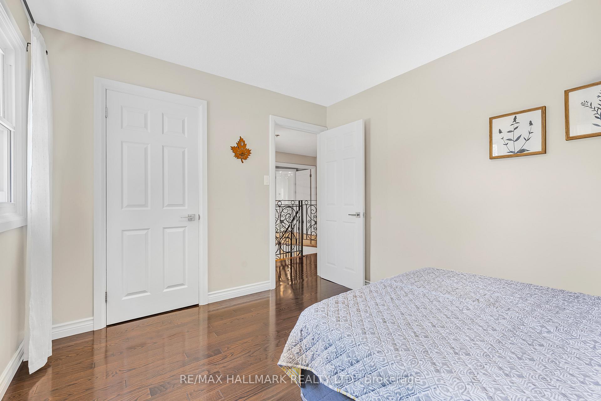 Photo 30 of 48 Lambert Road, Markham, Thornlea — HOMEH