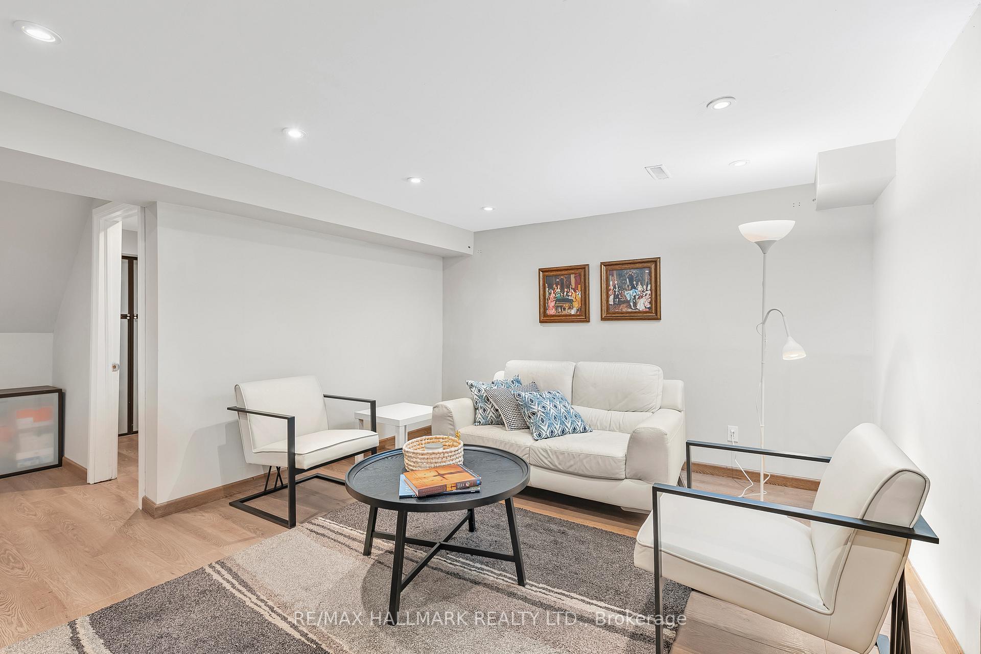 Photo 40 of 48 Lambert Road, Markham, Thornlea — HOMEH