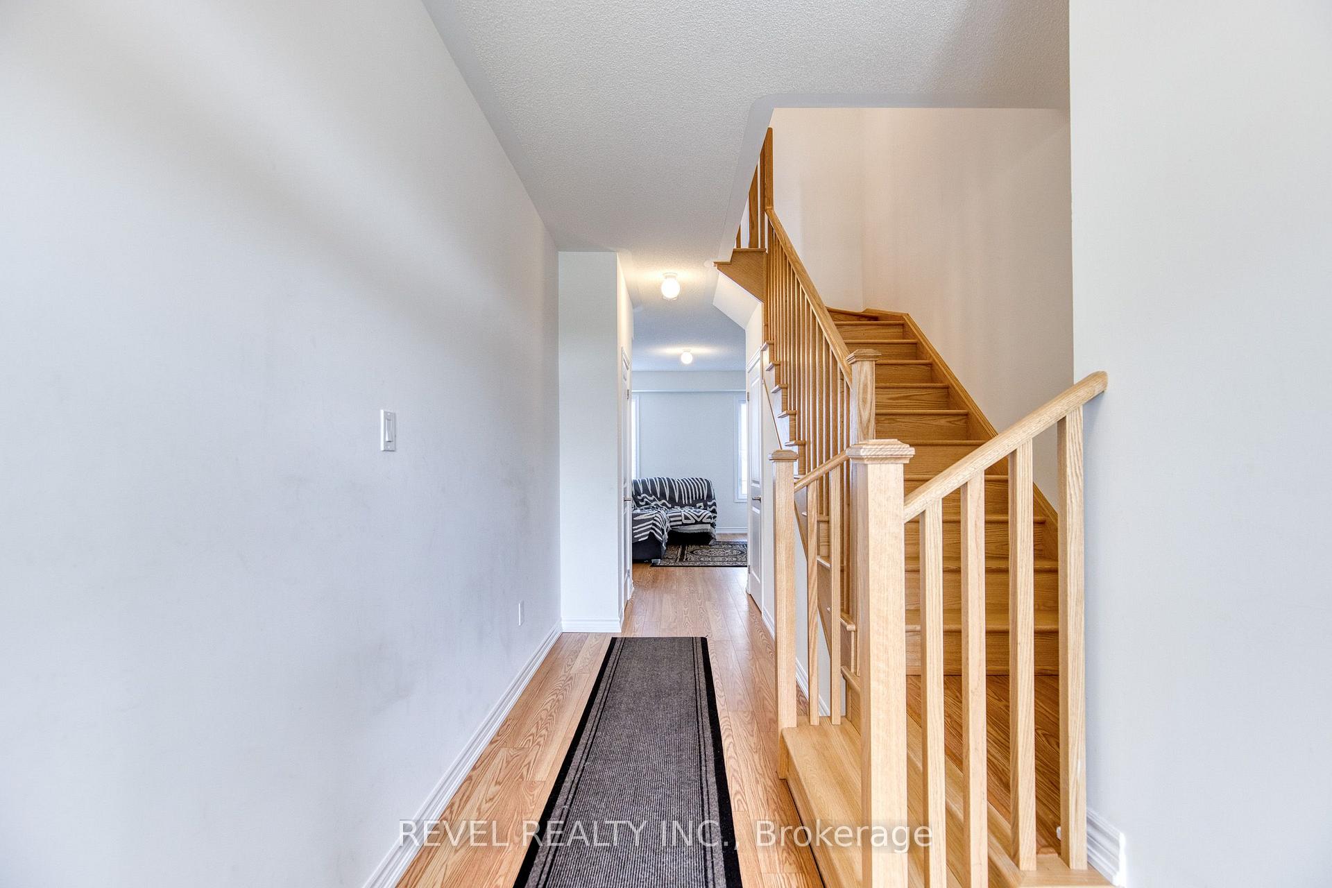 Photo 2 of 12 Hylton Drive, Barrie, Rural Barrie Southeast — HOMEH