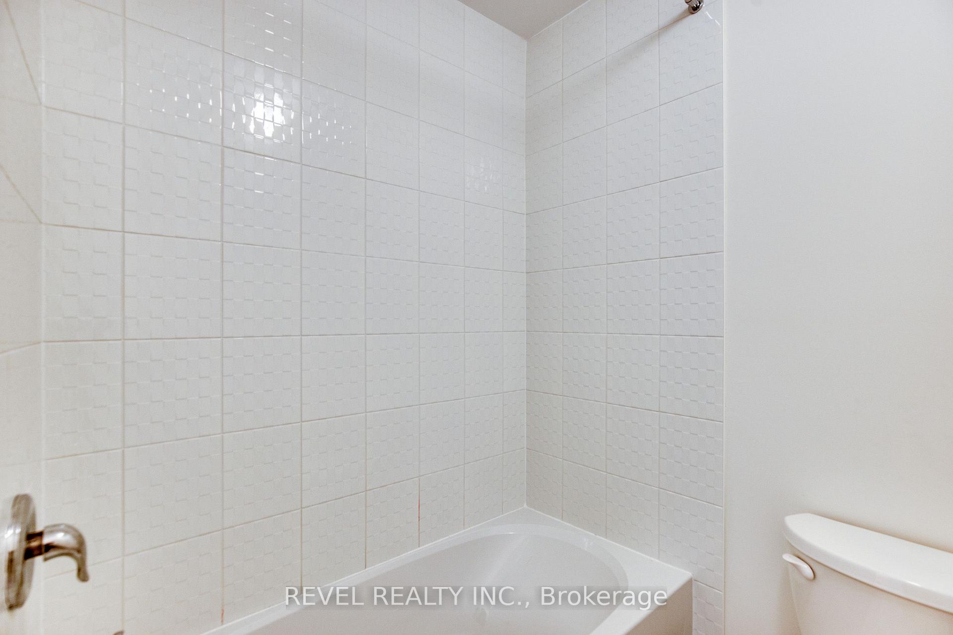 Photo 29 of 12 Hylton Drive, Barrie, Rural Barrie Southeast — HOMEH