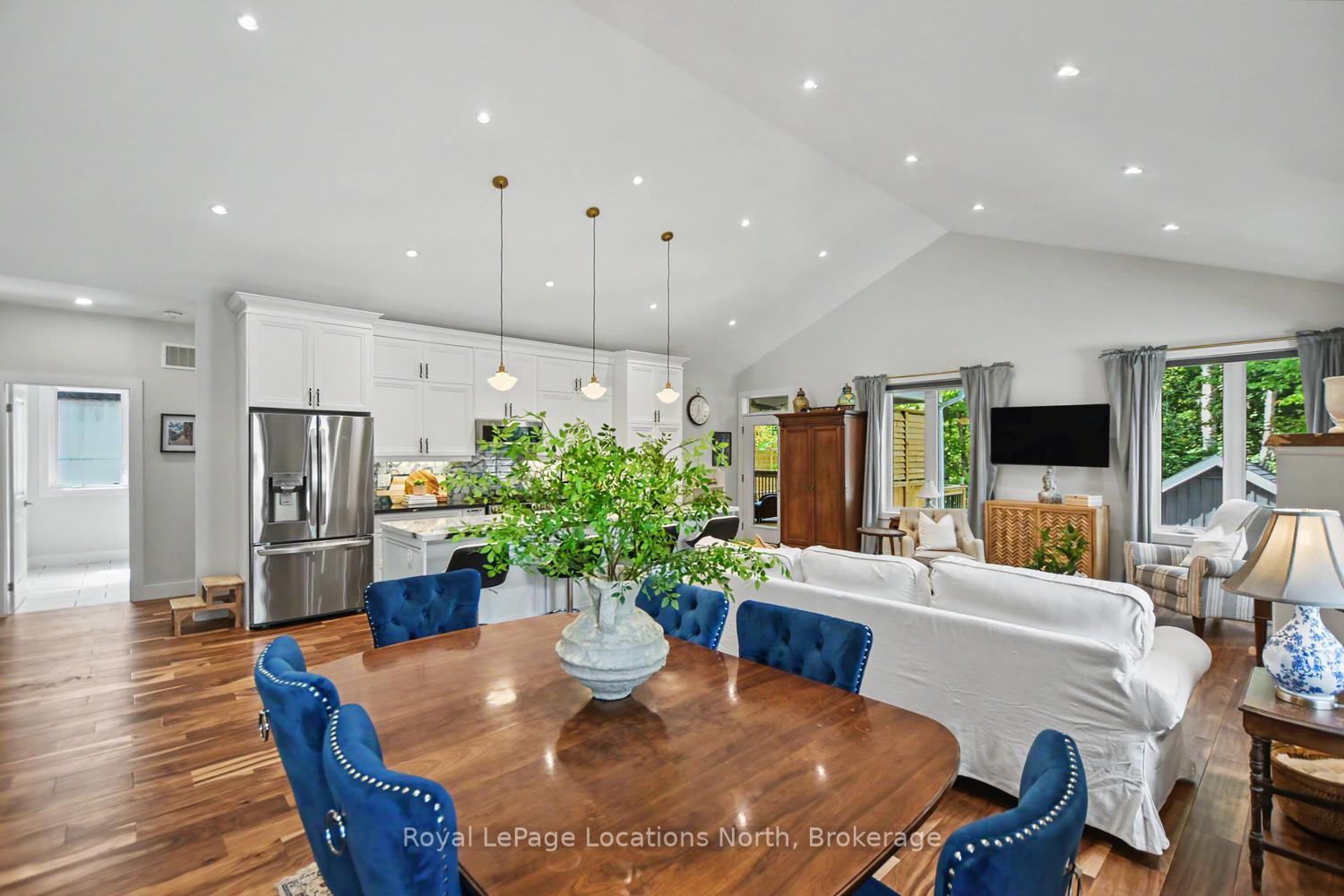 Photo 15 of 64 49th Street N, Wasaga Beach — HOMEH