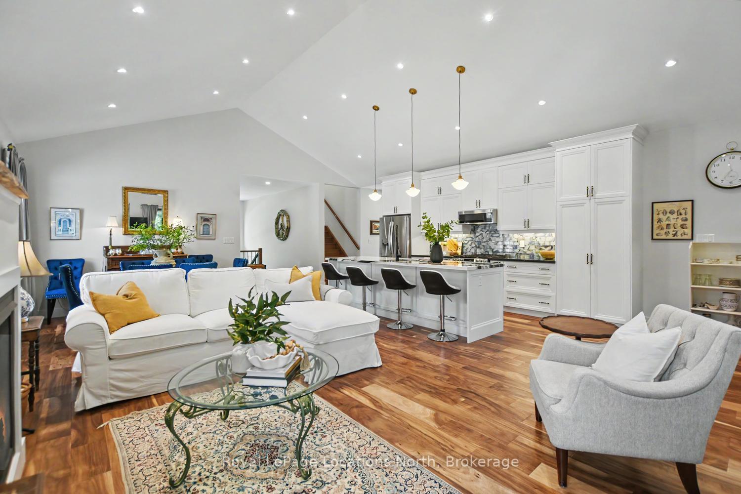 Photo 20 of 64 49th Street N, Wasaga Beach — HOMEH