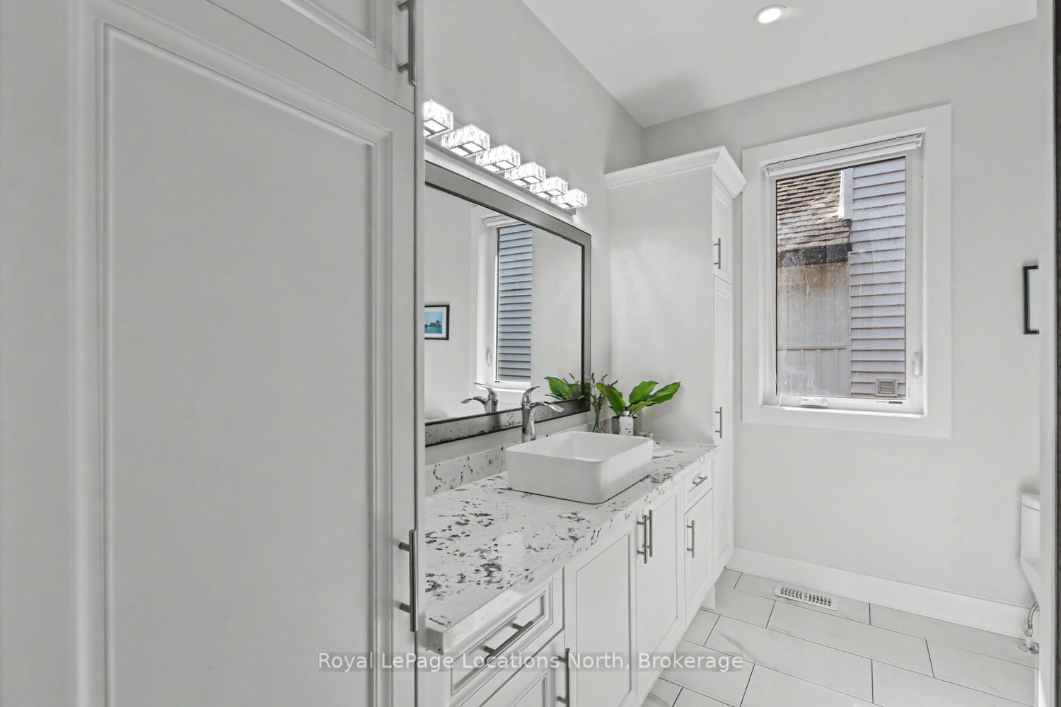 Photo 23 of 64 49th Street N, Wasaga Beach — HOMEH
