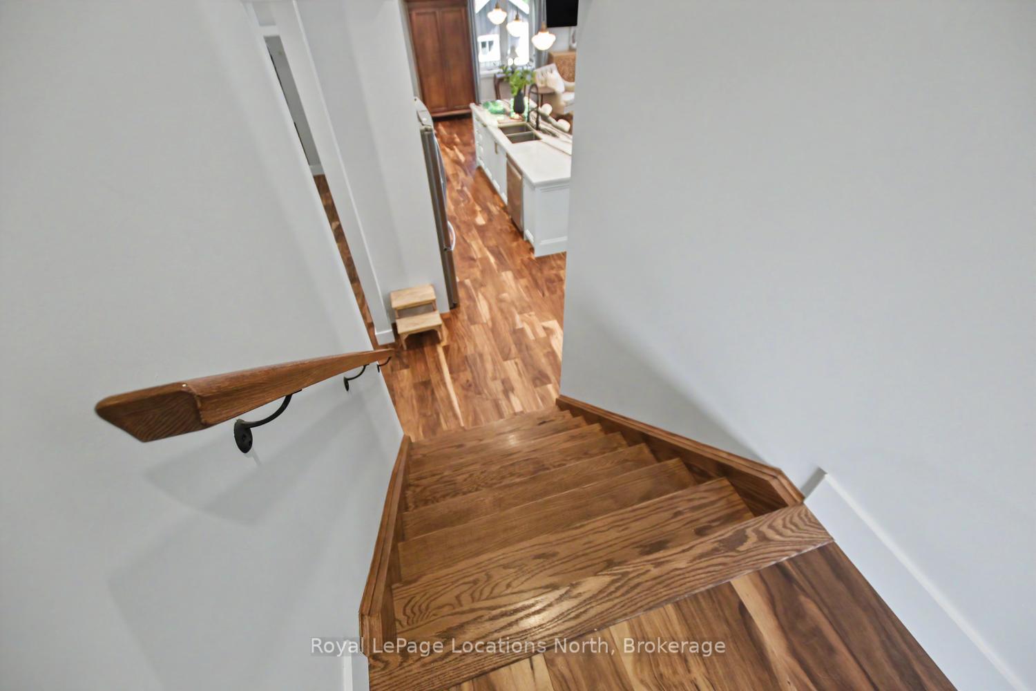 Photo 25 of 64 49th Street N, Wasaga Beach — HOMEH