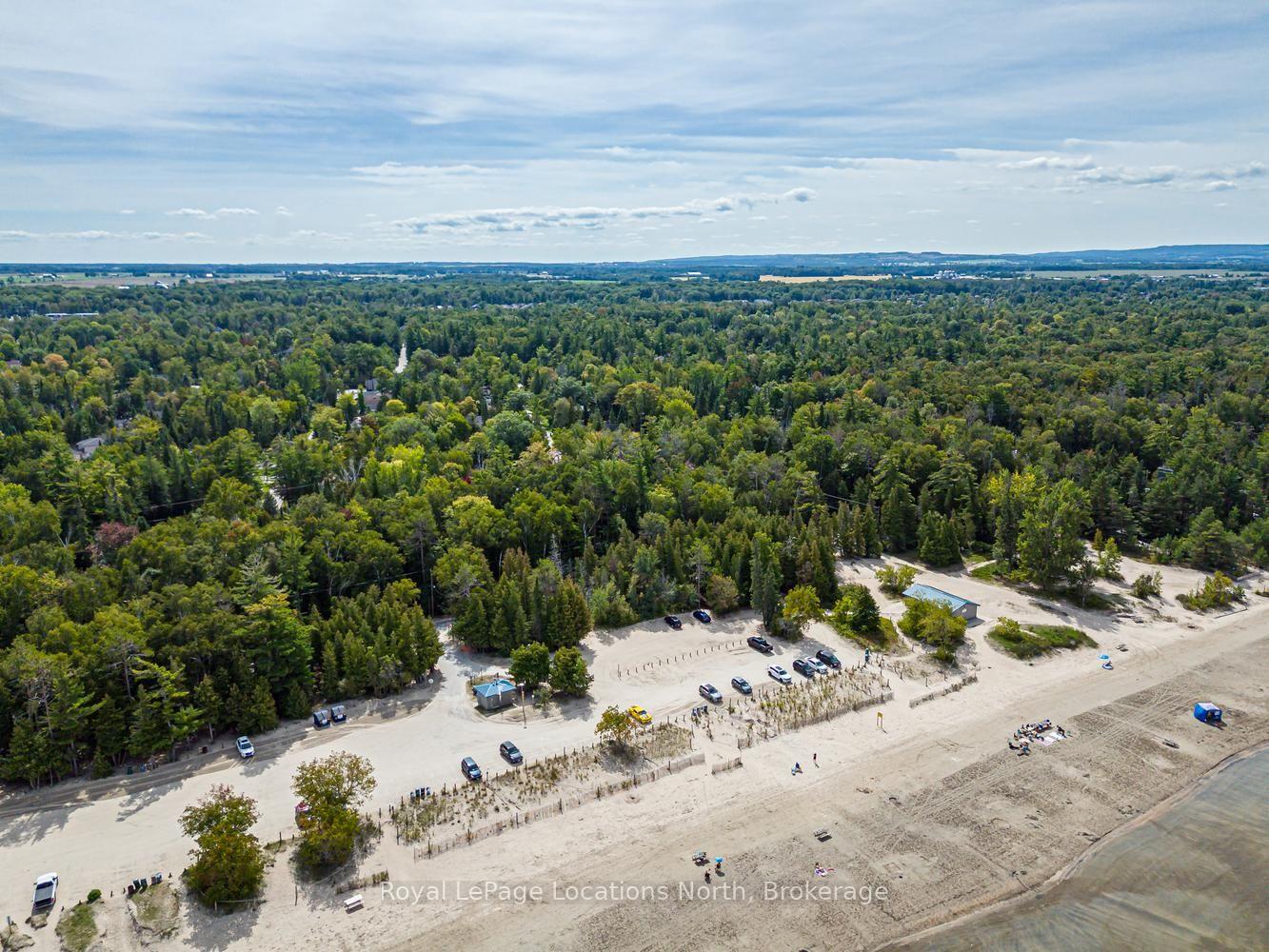 Photo 49 of 64 49th Street N, Wasaga Beach — HOMEH