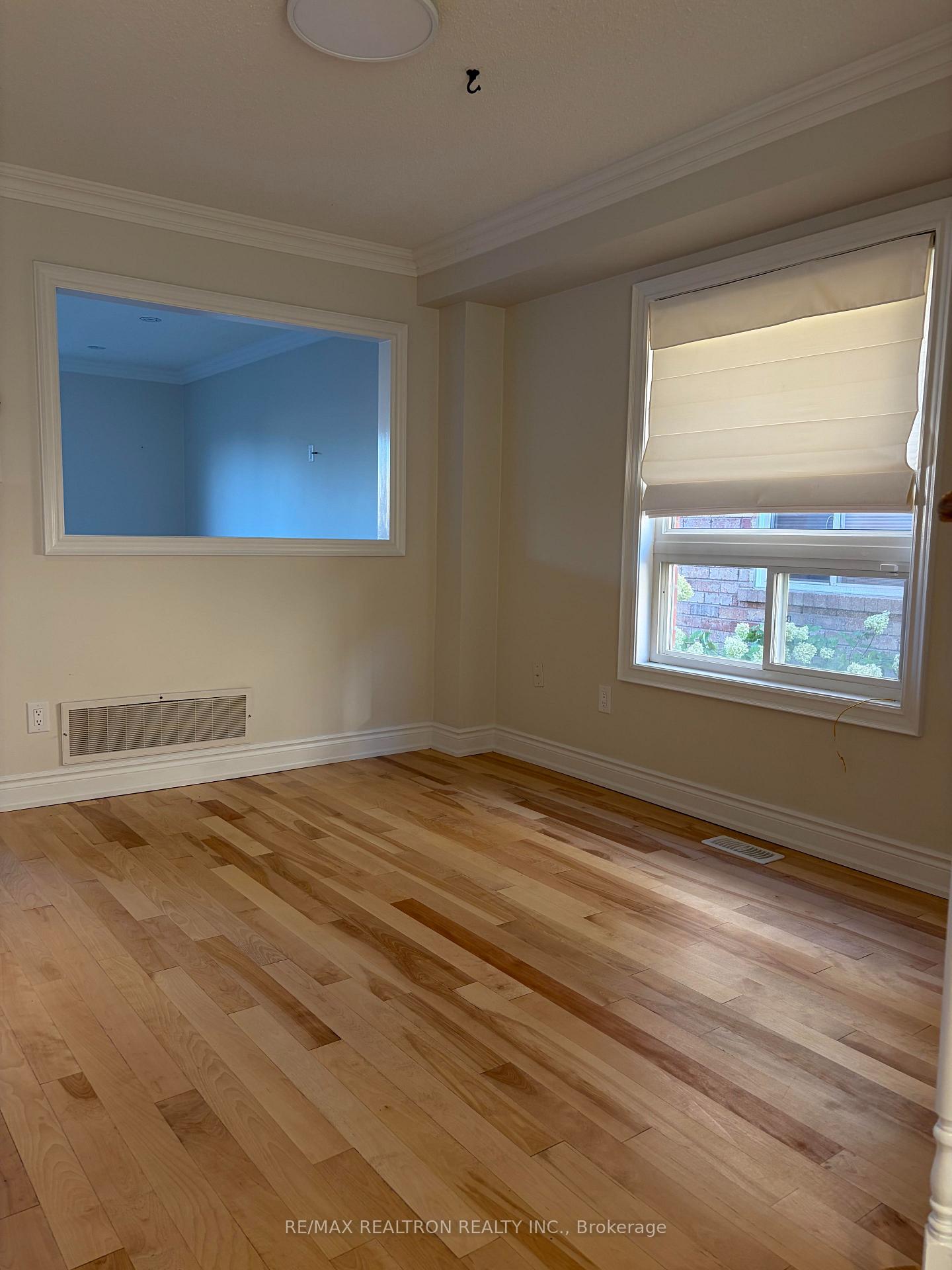 Photo 9 of 910 Isaac Phillips Way, Newmarket, Summerhill Estates — HOMEH