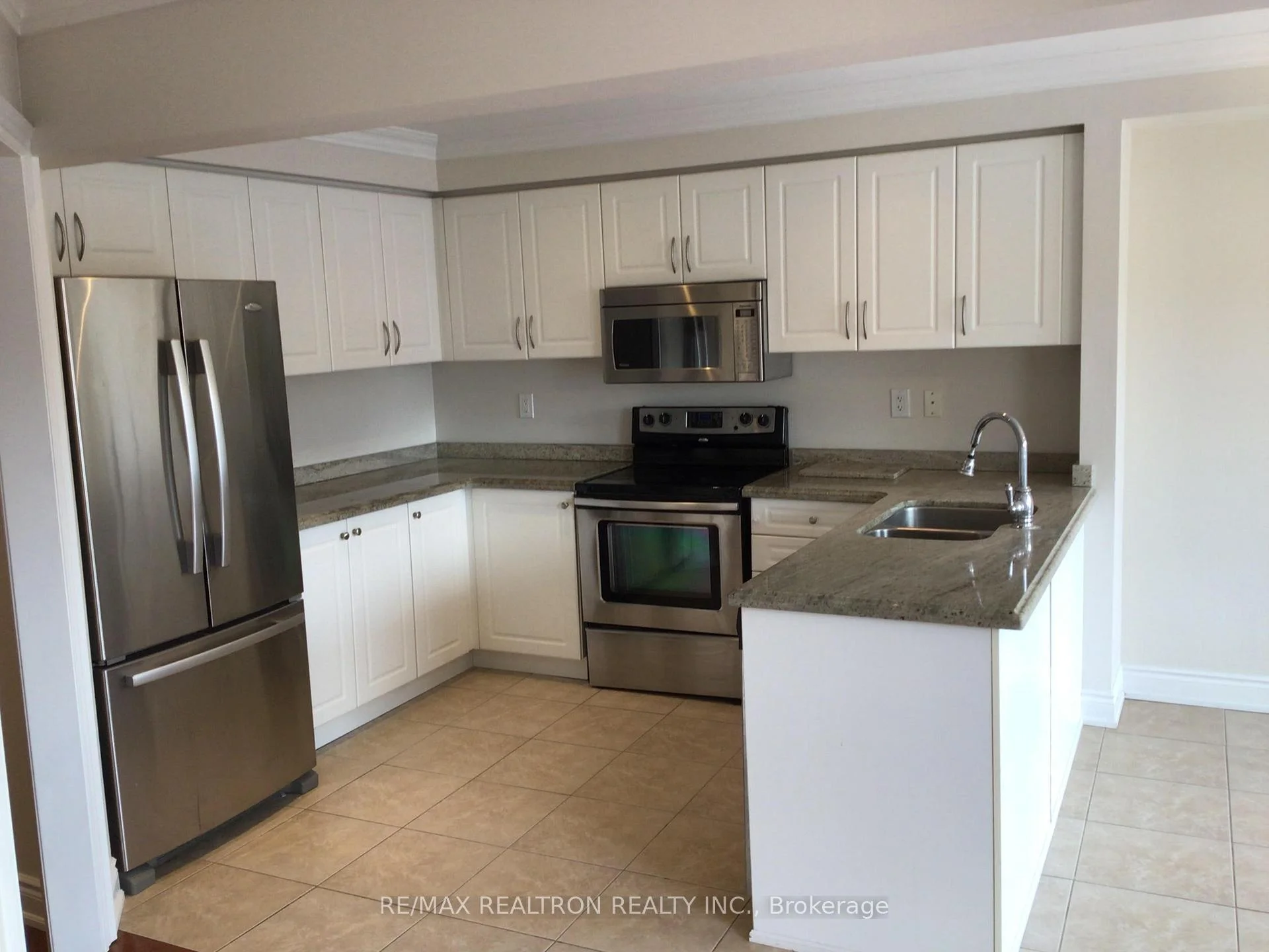 Photo 16 of 910 Isaac Phillips Way, Newmarket, Summerhill Estates — HOMEH