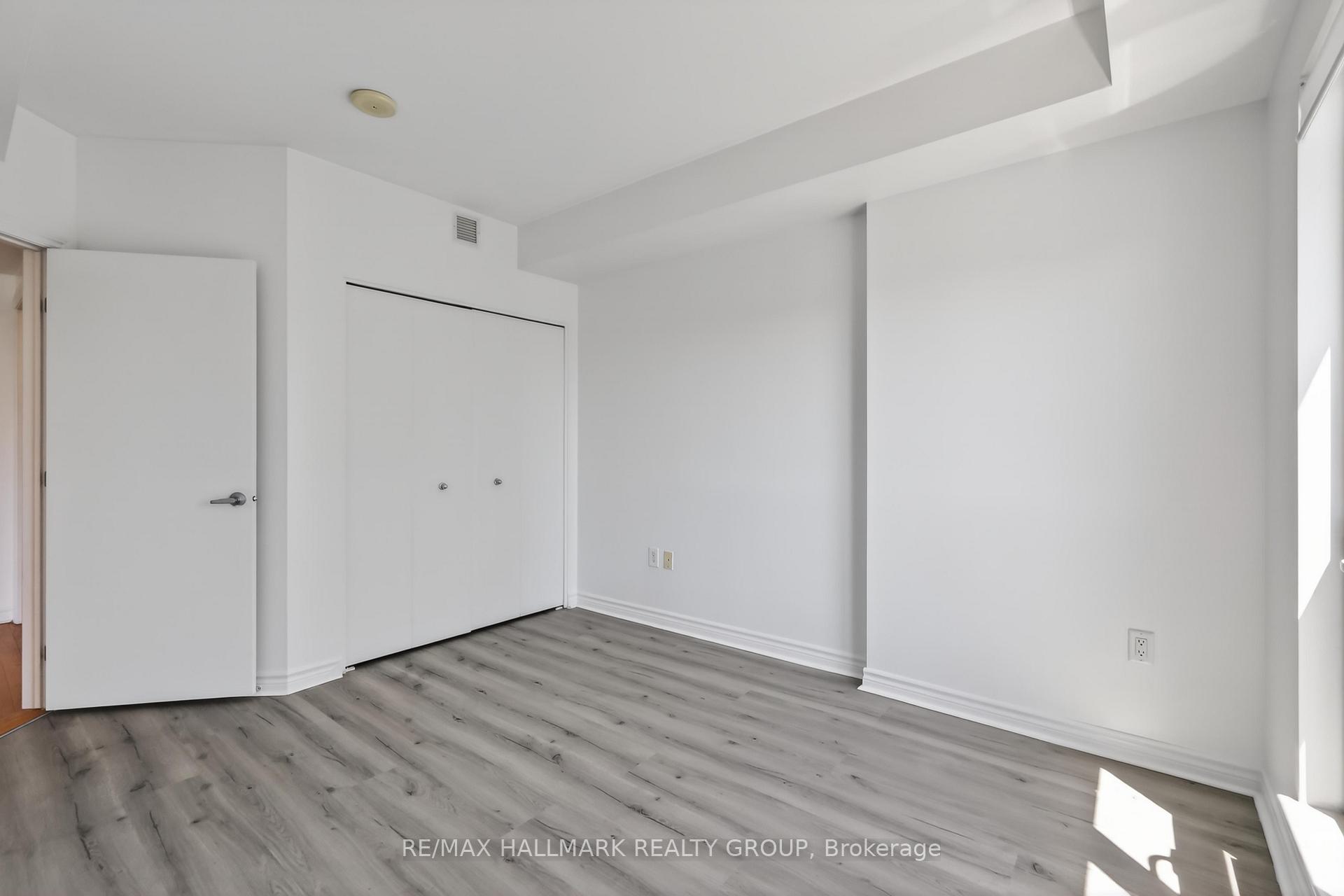 Photo 11 of Unit 1503, 70 Landry Street, Ottawa, Vanier — HOMEH