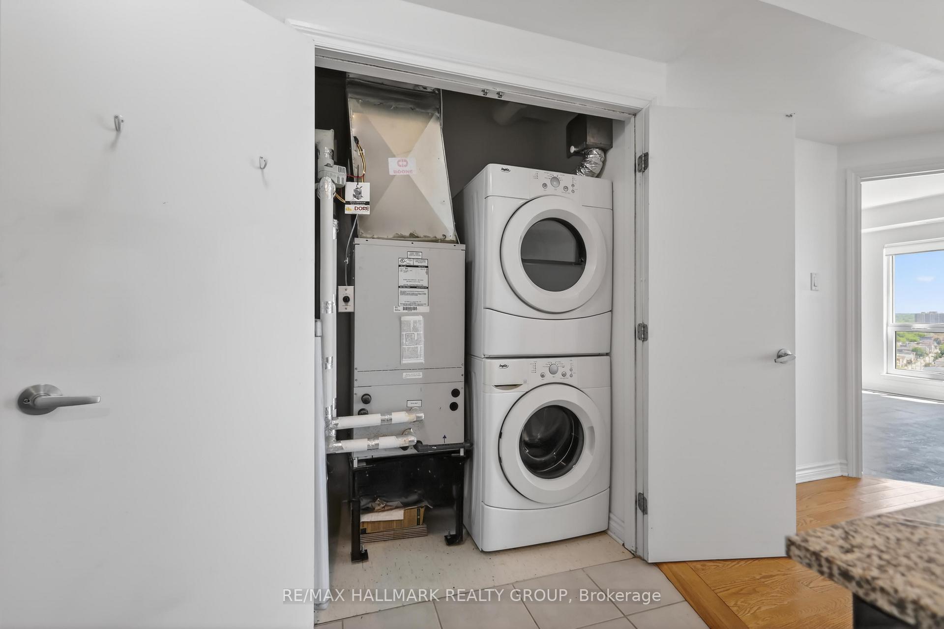 Photo 17 of Unit 1503, 70 Landry Street, Ottawa, Vanier — HOMEH