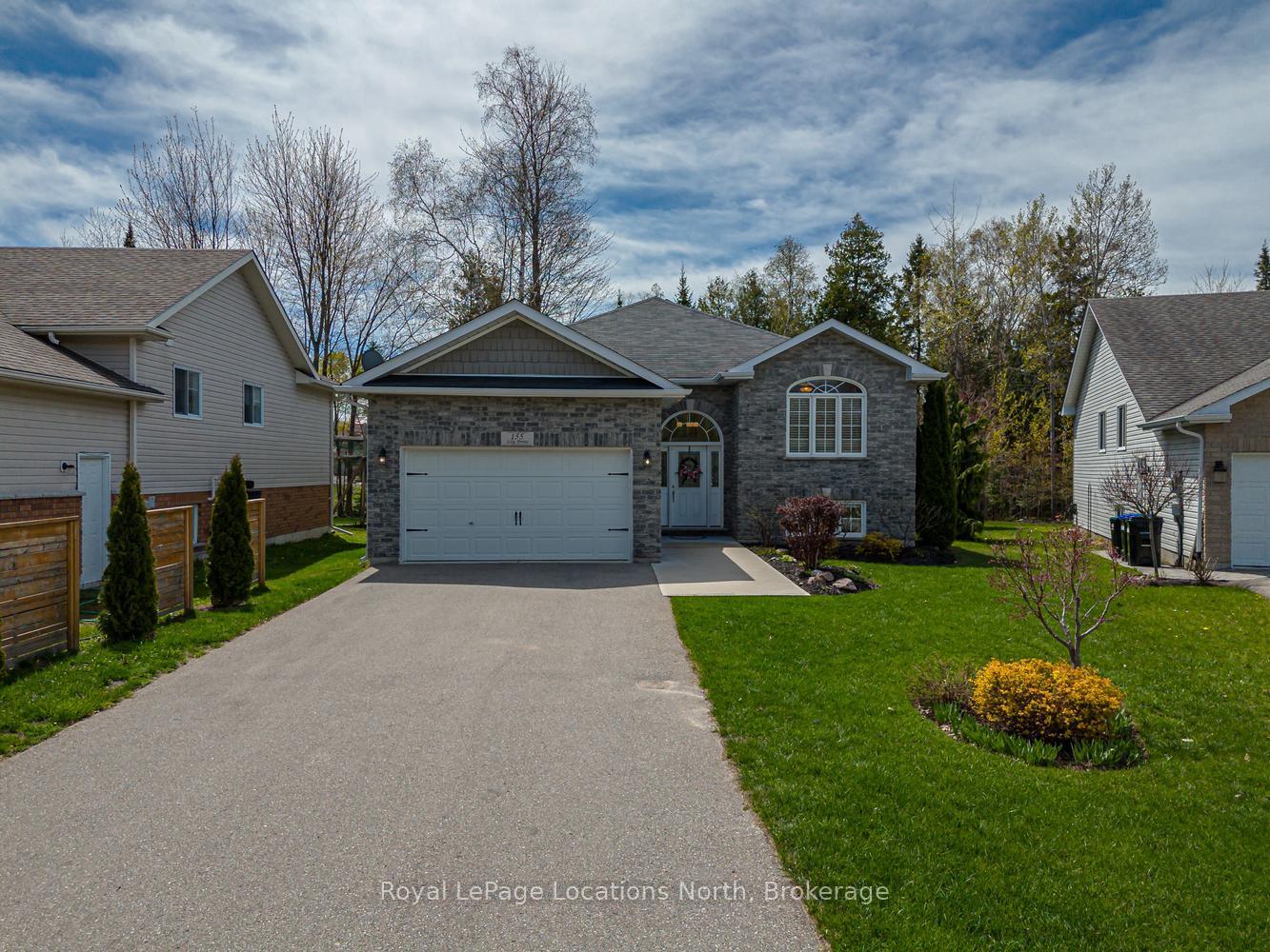 Photo 2 of 155 Lily Drive, Wasaga Beach — HOMEH