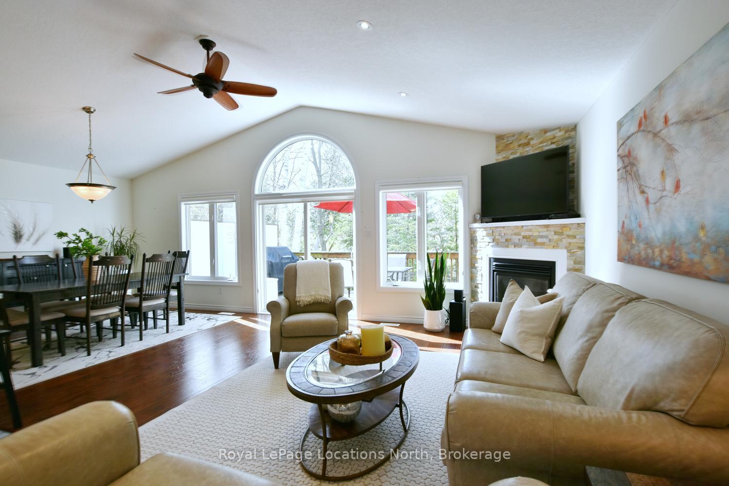 Photo 7 of 155 Lily Drive, Wasaga Beach — HOMEH