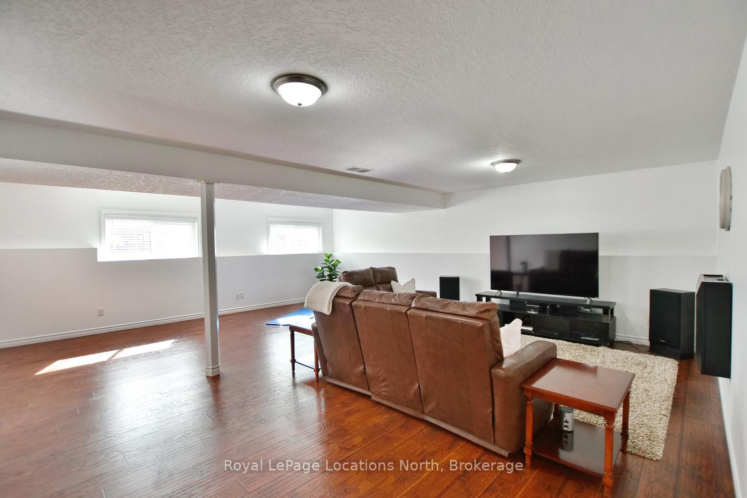 Photo 27 of 155 Lily Drive, Wasaga Beach — HOMEH