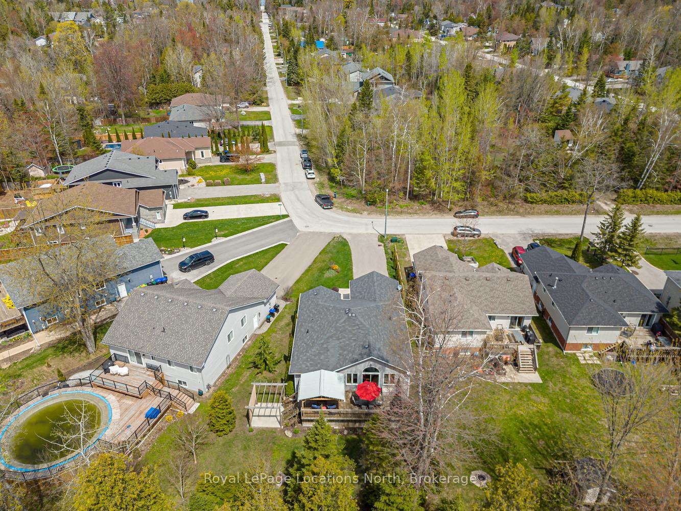 Photo 44 of 155 Lily Drive, Wasaga Beach — HOMEH