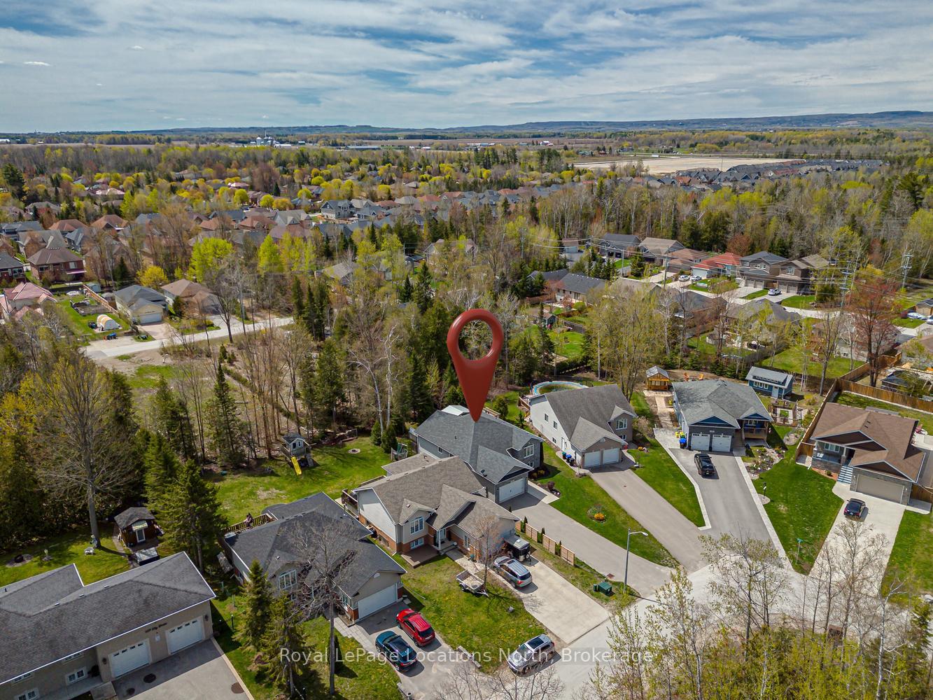 Photo 49 of 155 Lily Drive, Wasaga Beach — HOMEH