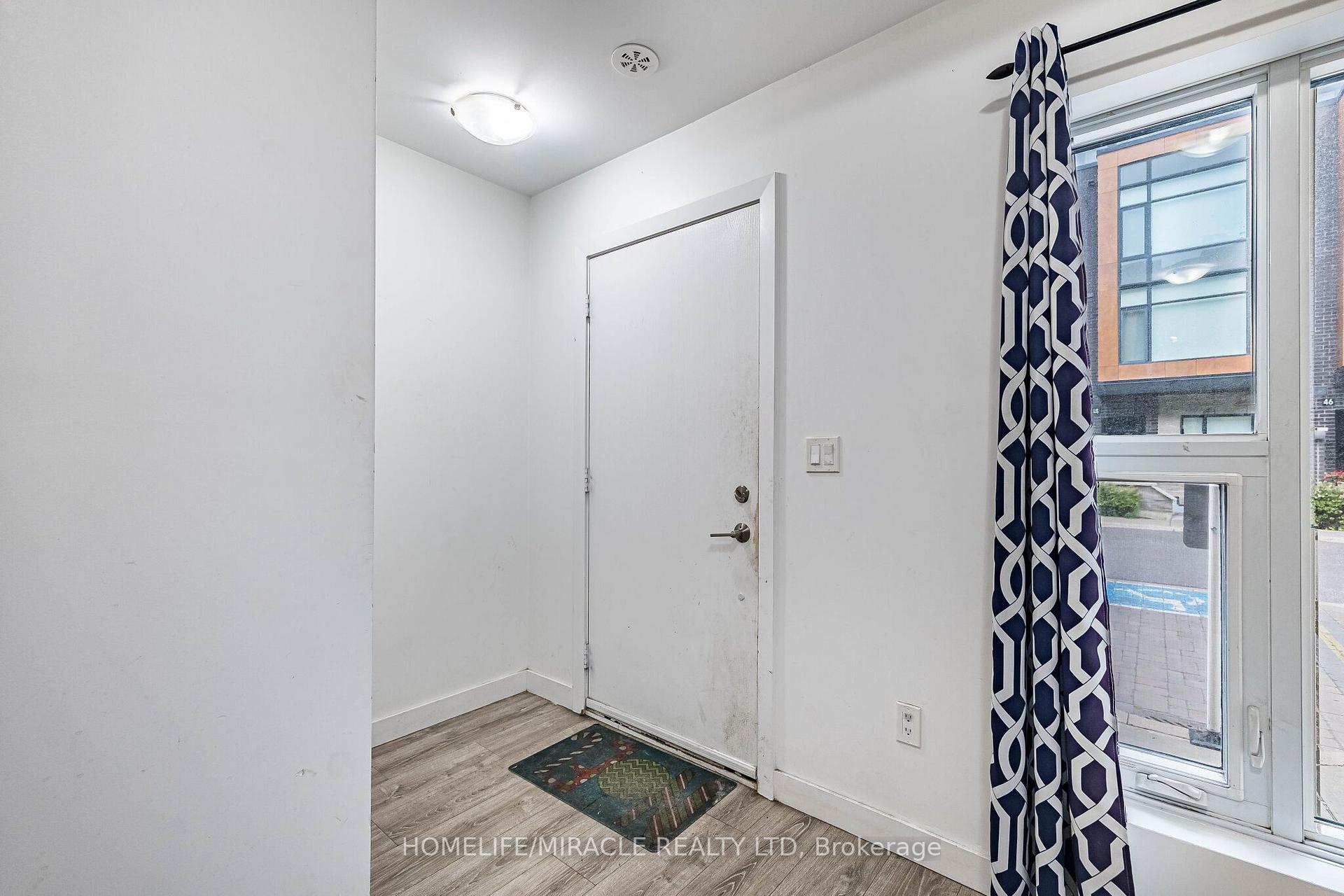 Photo 4 of Unit 86, 200 Malta Avenue, Brampton, Fletcher's Creek South — HOMEH