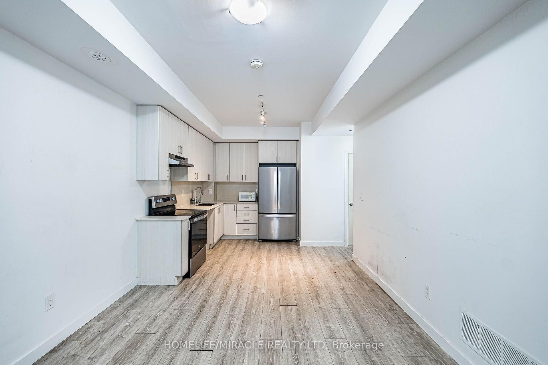 Photo 8 of Unit 86, 200 Malta Avenue, Brampton, Fletcher's Creek South — HOMEH