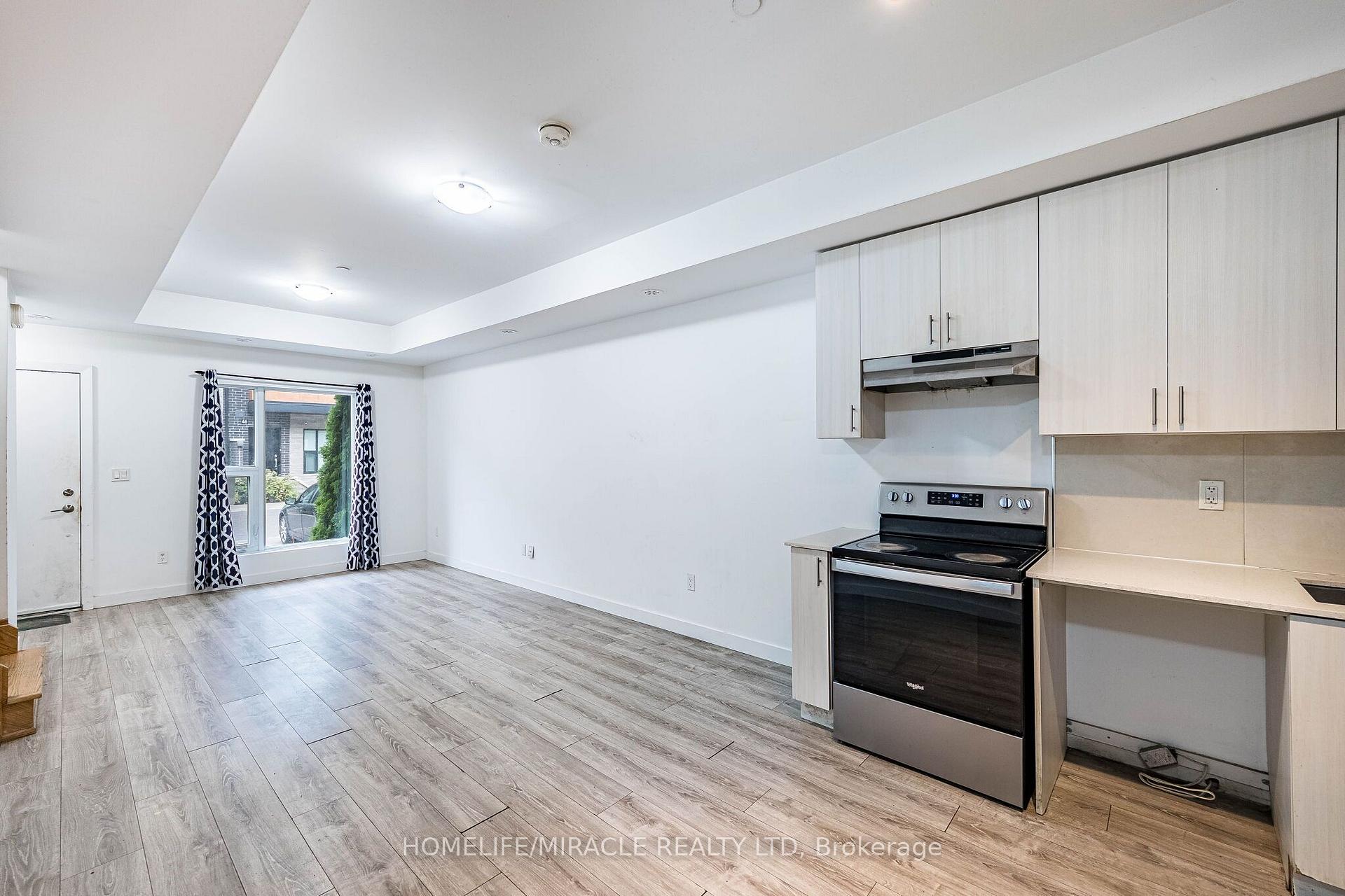 Photo 9 of Unit 86, 200 Malta Avenue, Brampton, Fletcher's Creek South — HOMEH