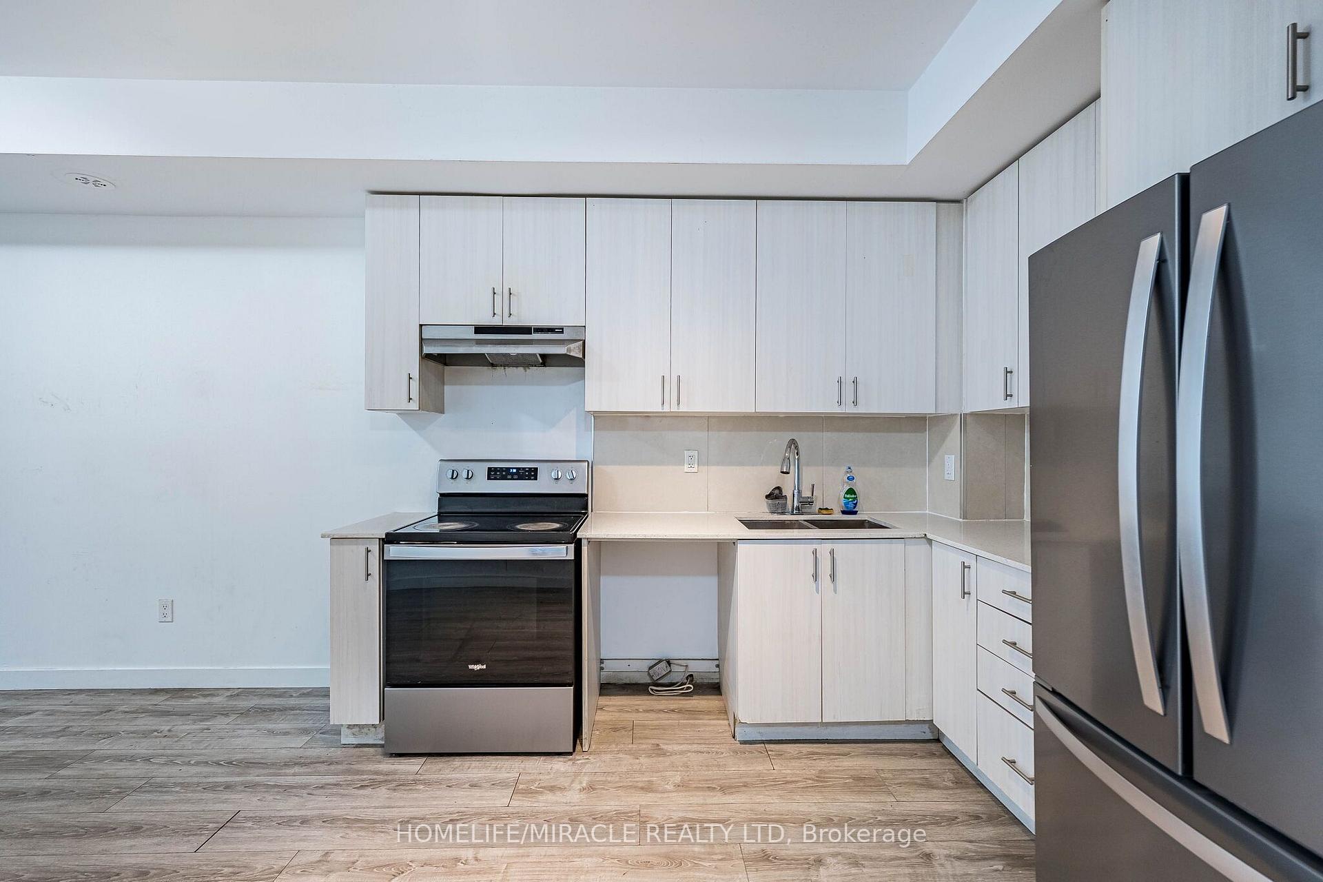 Photo 12 of Unit 86, 200 Malta Avenue, Brampton, Fletcher's Creek South — HOMEH