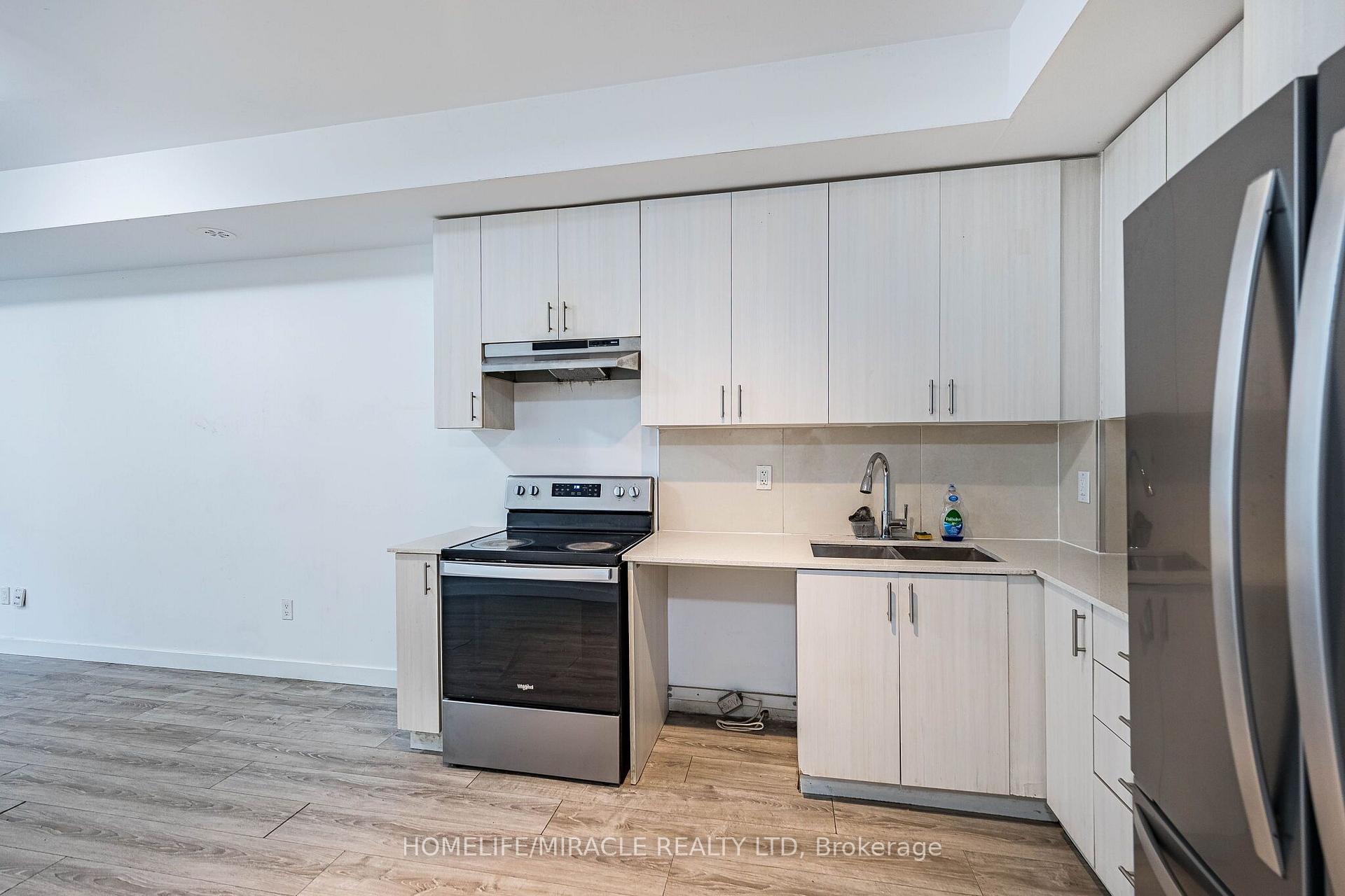 Photo 13 of Unit 86, 200 Malta Avenue, Brampton, Fletcher's Creek South — HOMEH