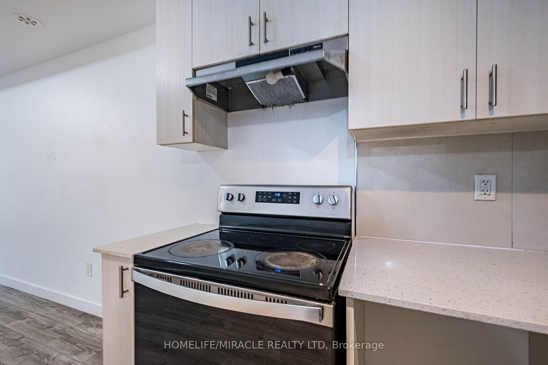 Photo 17 of Unit 86, 200 Malta Avenue, Brampton, Fletcher's Creek South — HOMEH