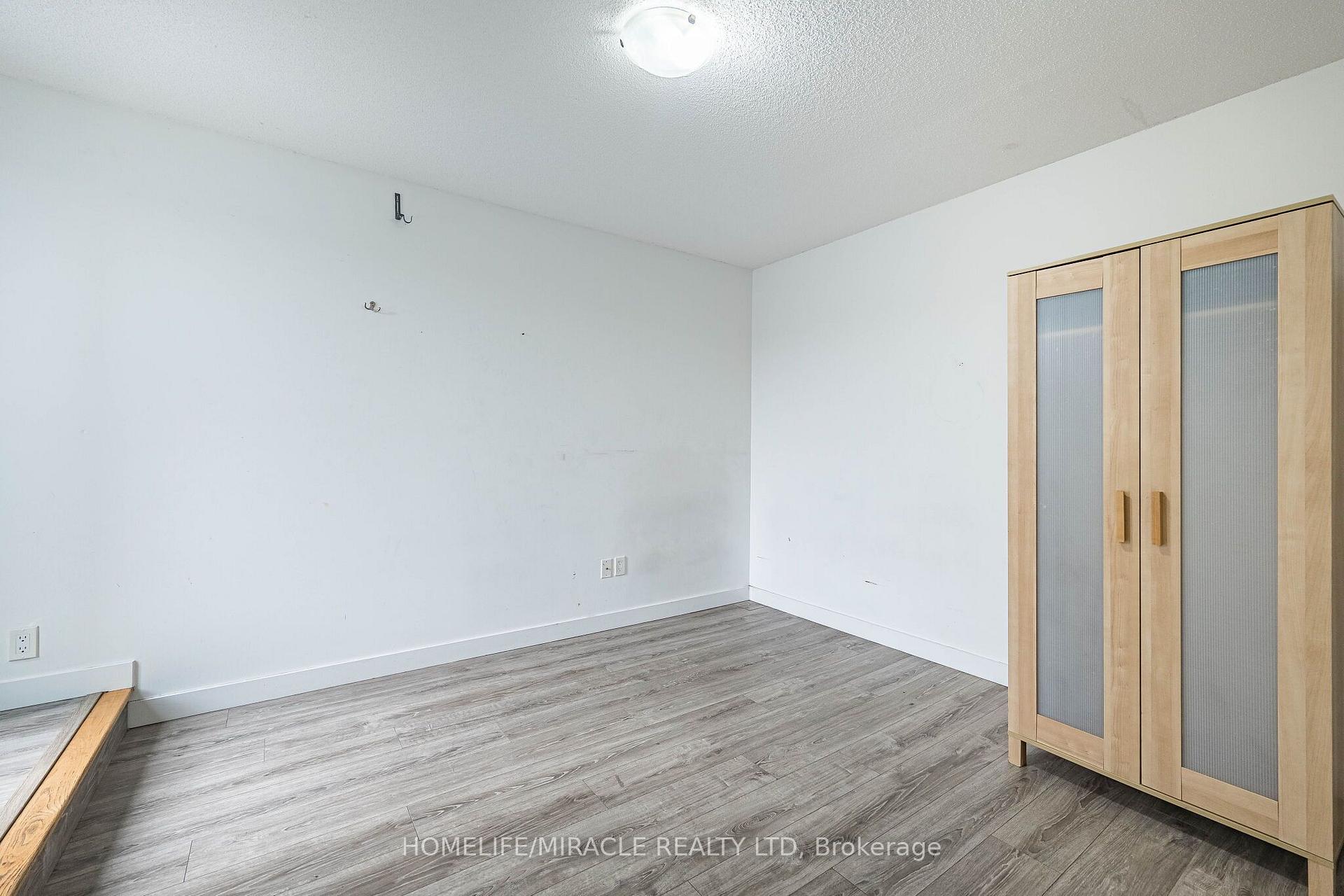 Photo 44 of Unit 86, 200 Malta Avenue, Brampton, Fletcher's Creek South — HOMEH