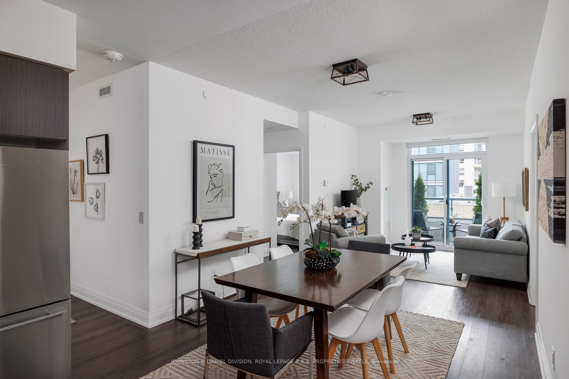 Photo 6 of Unit 327, 591 Sheppard Avenue E, North York, Bayview Village — HOMEH