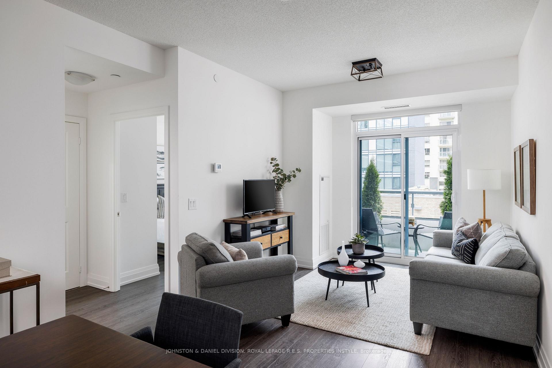 Photo 11 of Unit 327, 591 Sheppard Avenue E, North York, Bayview Village — HOMEH