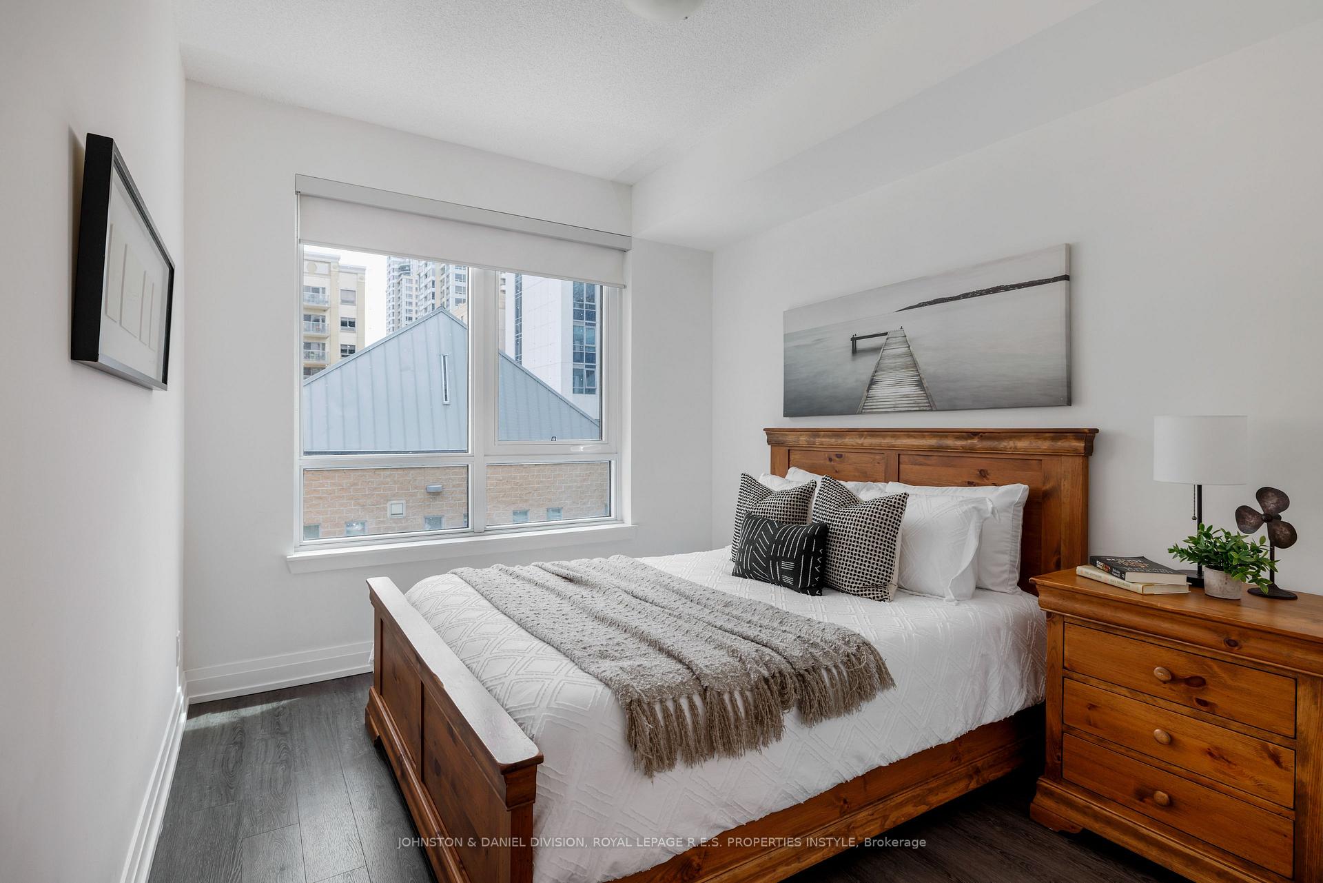 Photo 18 of Unit 327, 591 Sheppard Avenue E, North York, Bayview Village — HOMEH