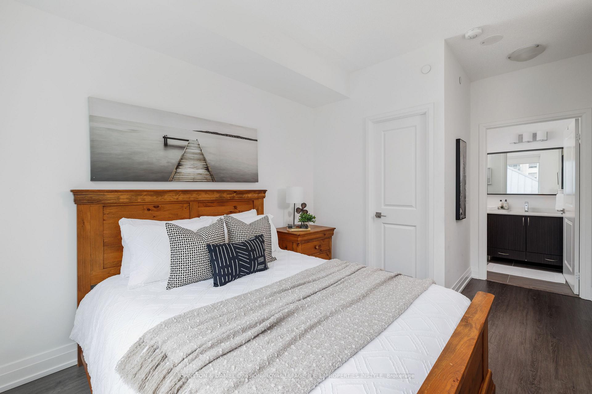 Photo 20 of Unit 327, 591 Sheppard Avenue E, North York, Bayview Village — HOMEH