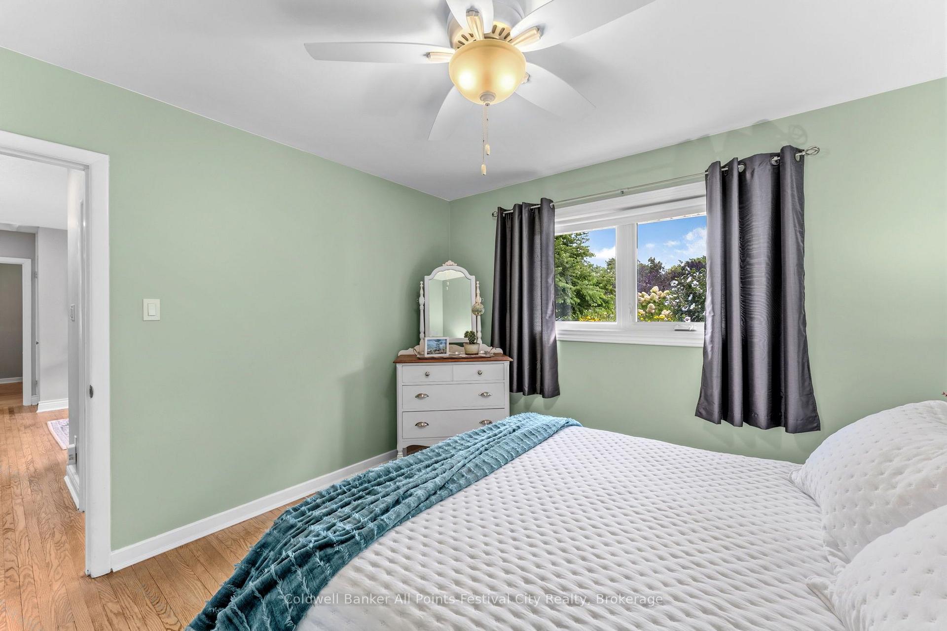 Photo 16 of 153 Warren Street, Goderich, Goderich (Town) — HOMEH