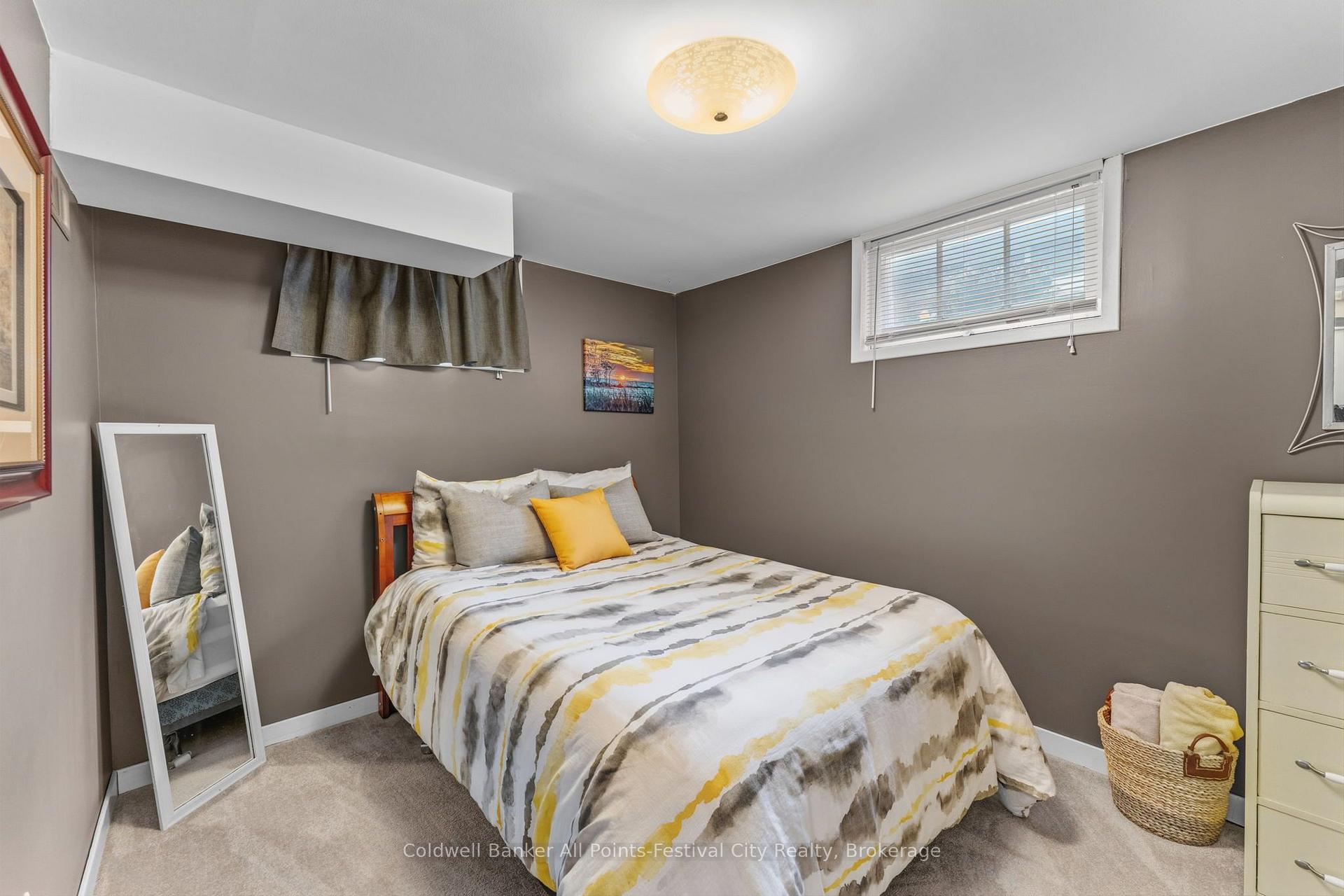 Photo 21 of 153 Warren Street, Goderich, Goderich (Town) — HOMEH