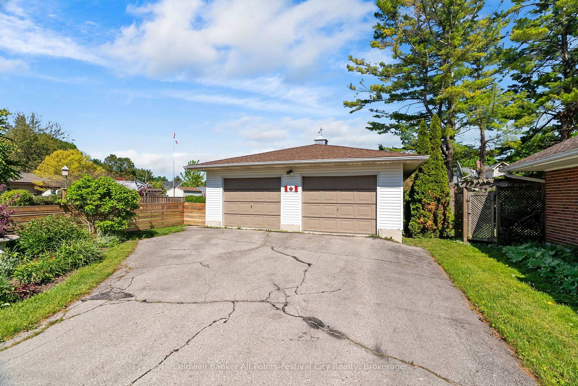 Photo 32 of 153 Warren Street, Goderich, Goderich (Town) — HOMEH