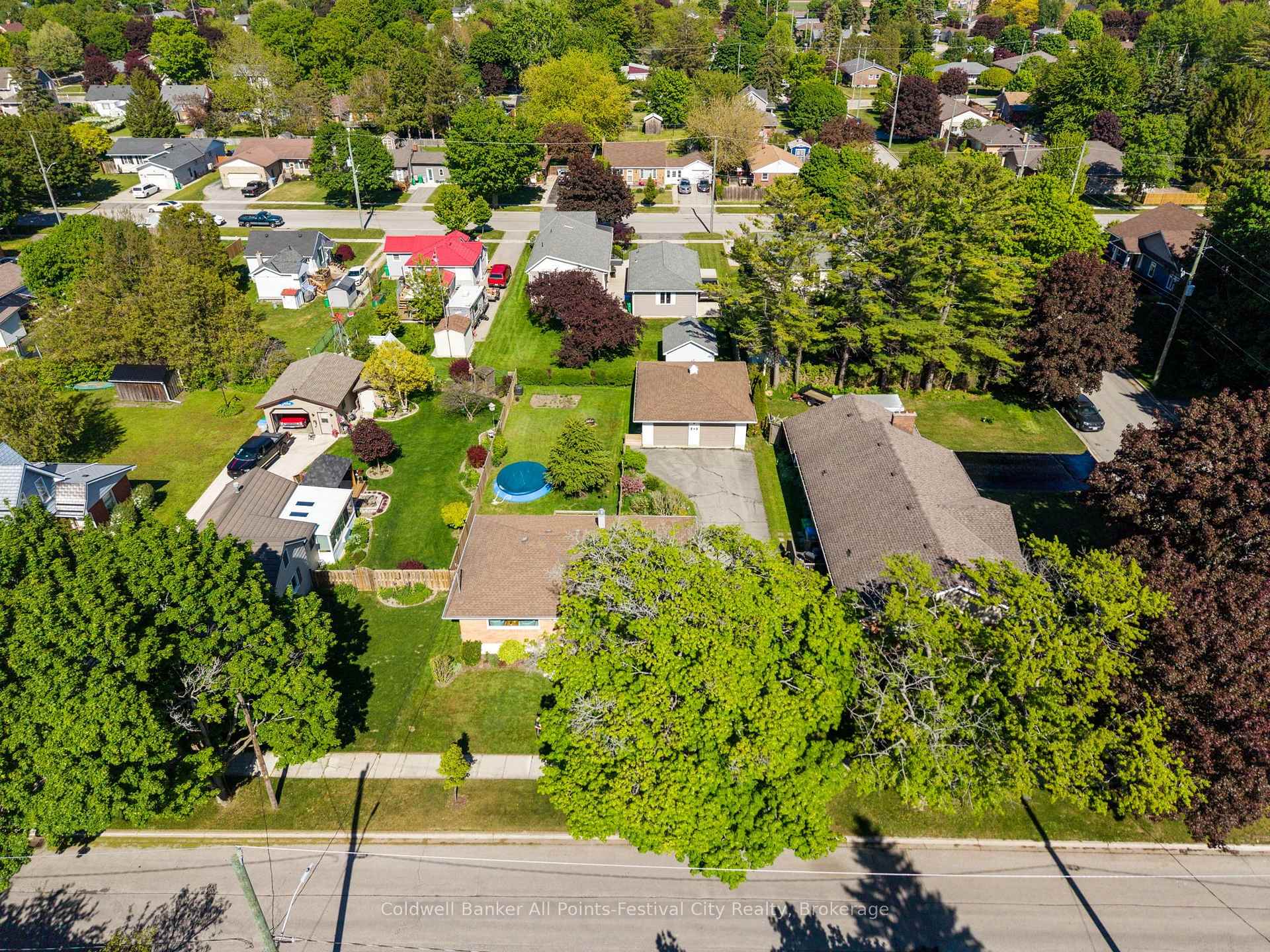 Photo 41 of 153 Warren Street, Goderich, Goderich (Town) — HOMEH