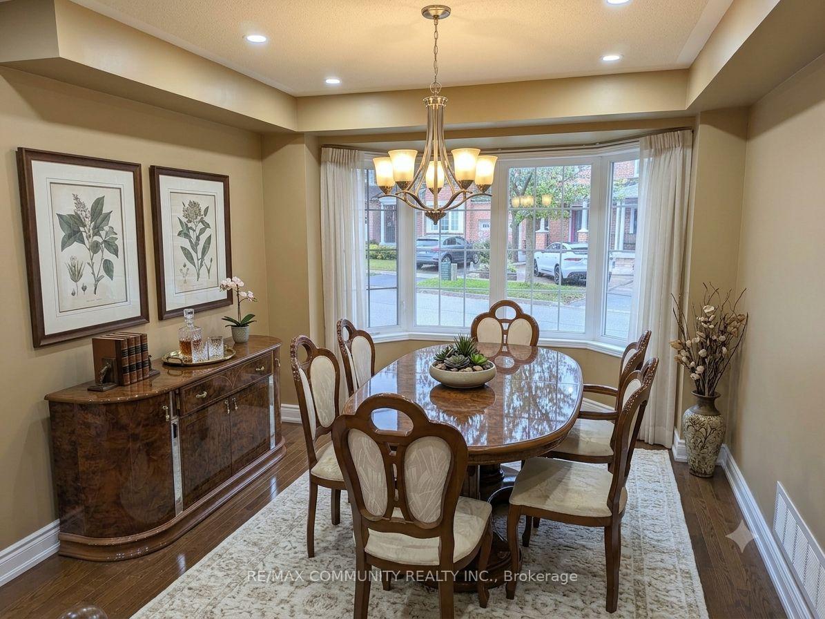 Photo 3 of 104 Mcsweeney Crescent, Ajax, Northwest Ajax — HOMEH