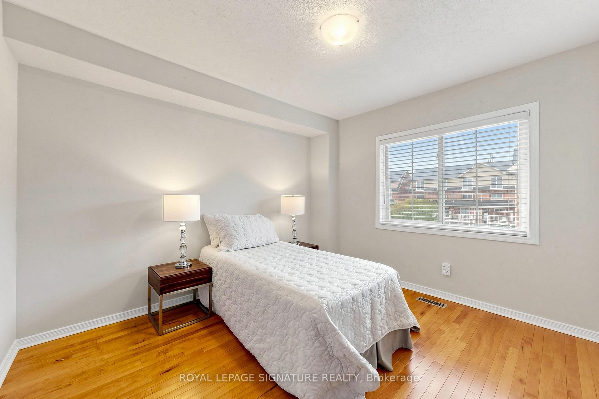 Photo 12 of Unit 3, 1775 Valley Farm Road, Pickering, Town Centre — HOMEH