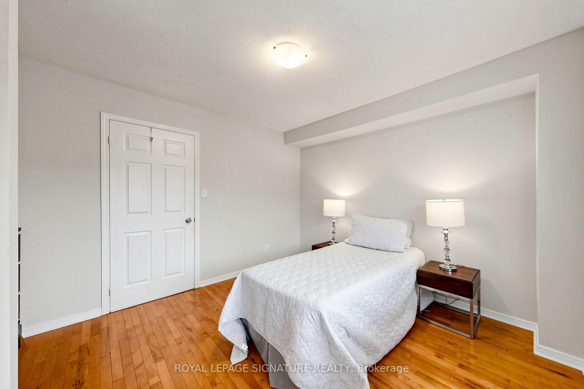 Photo 13 of Unit 3, 1775 Valley Farm Road, Pickering, Town Centre — HOMEH